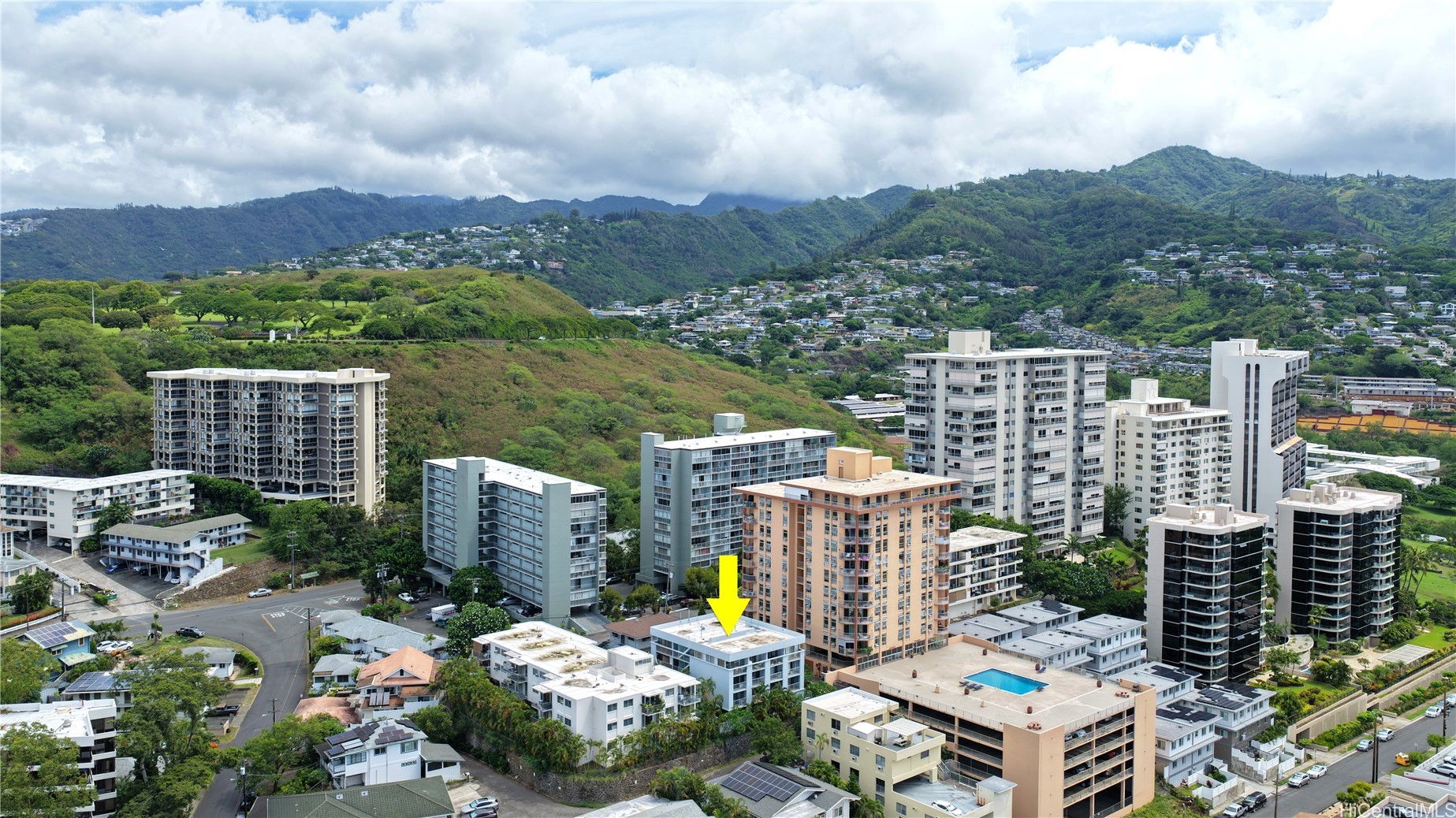 1025 Maunaihi Place 105