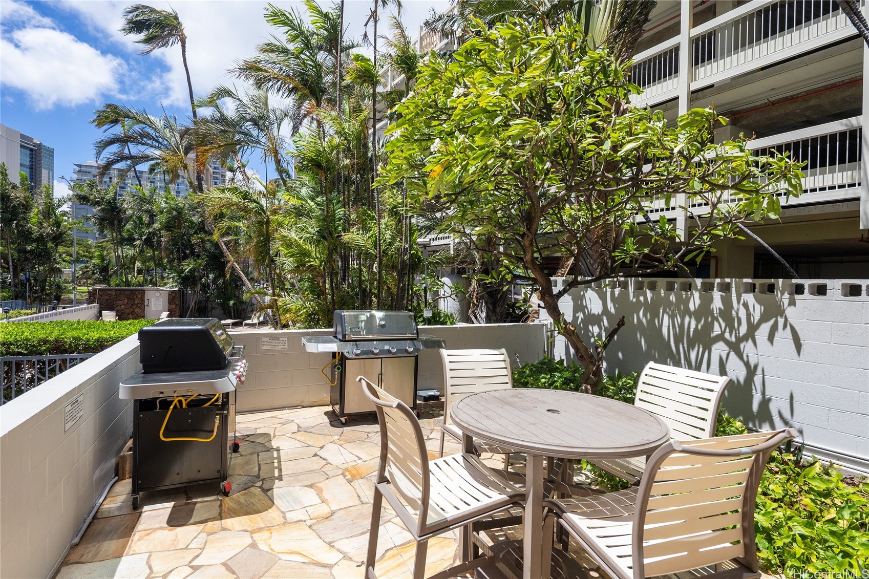 435 Seaside Avenue 701
