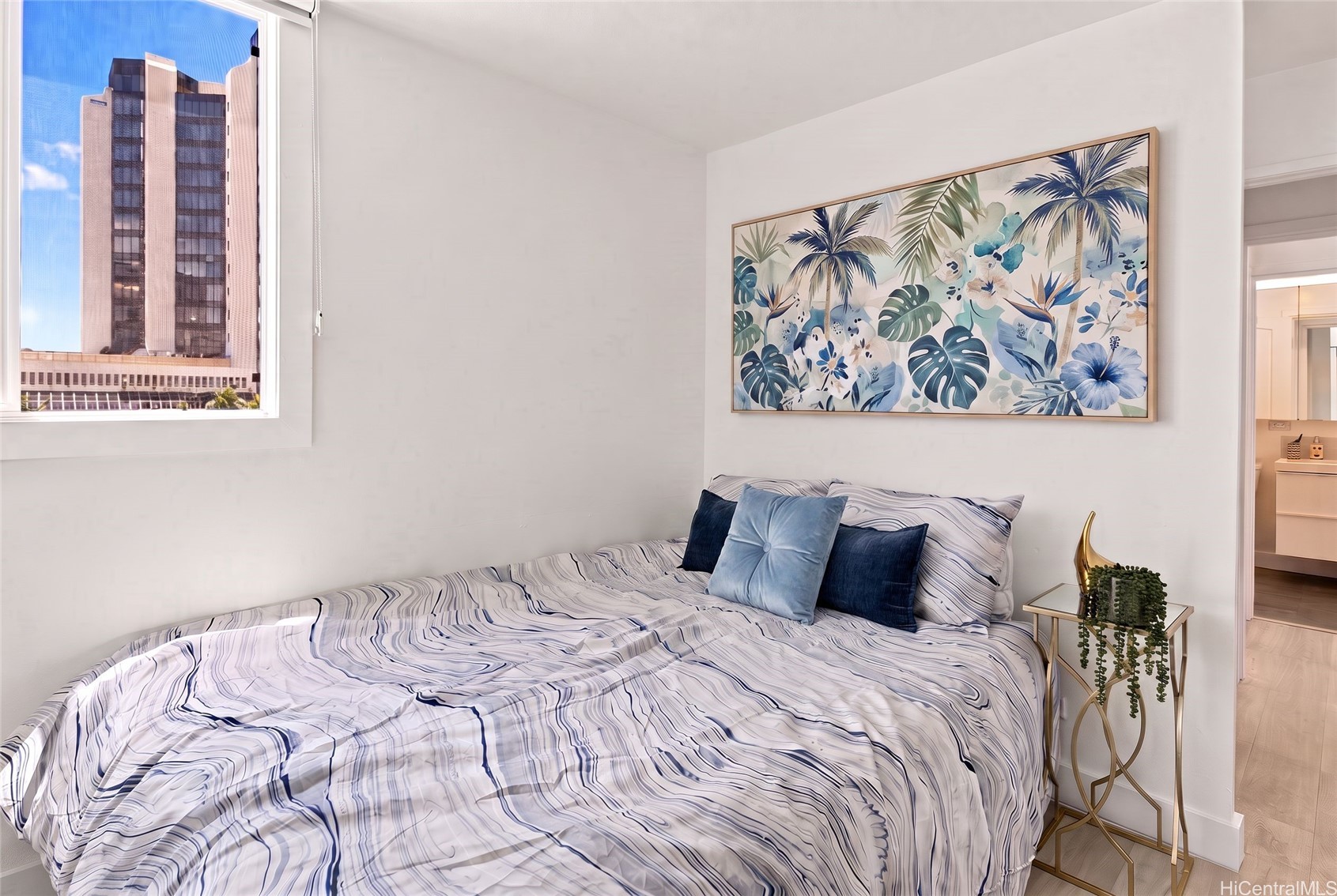 435 Seaside Avenue 701