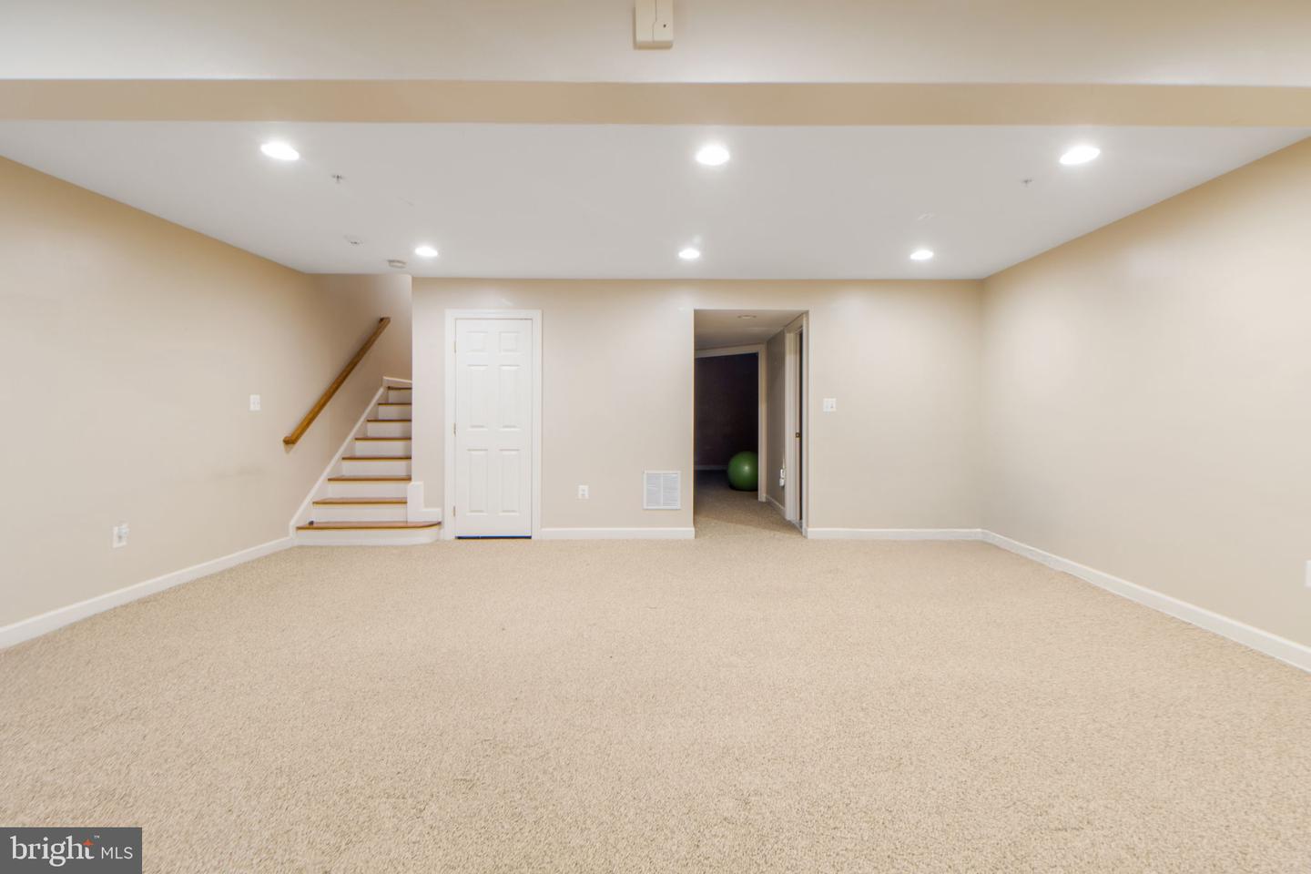 1545 Rutland Way