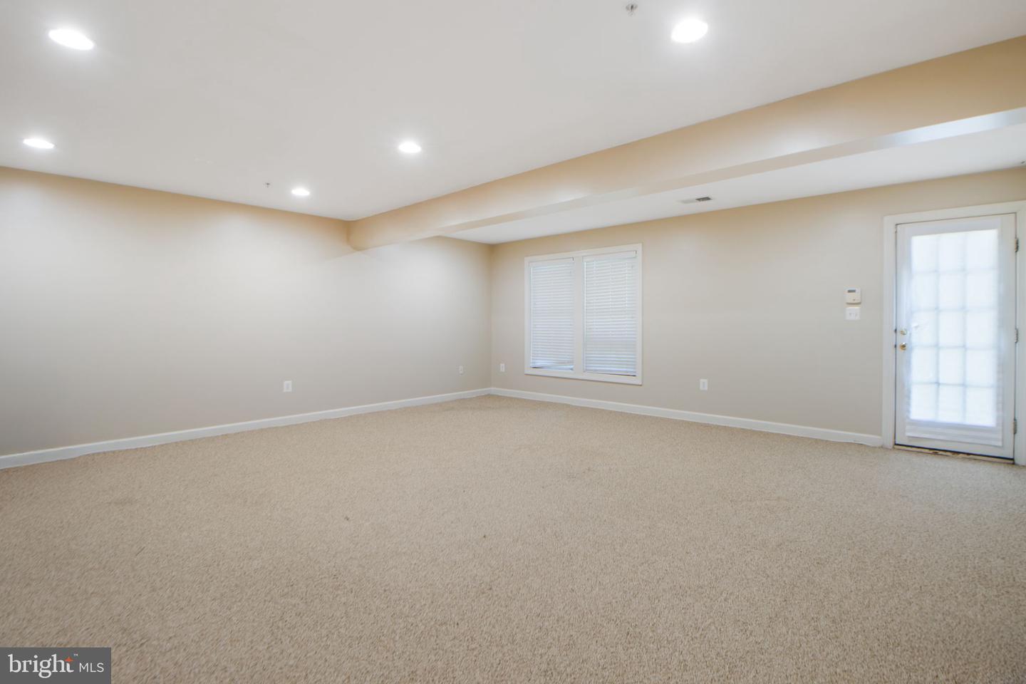1545 Rutland Way