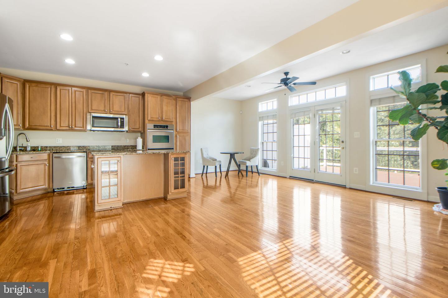 1545 Rutland Way