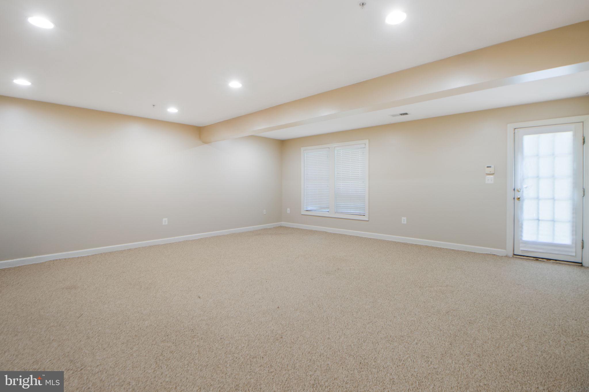 1545 Rutland Way