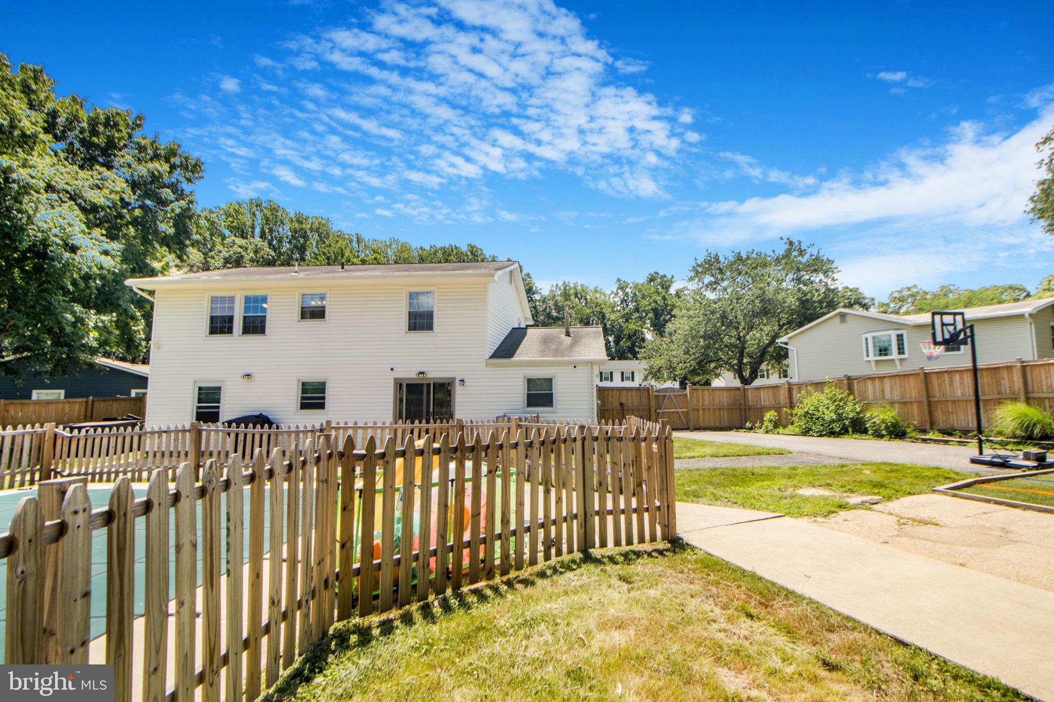 2234 Autumn Valley Cir