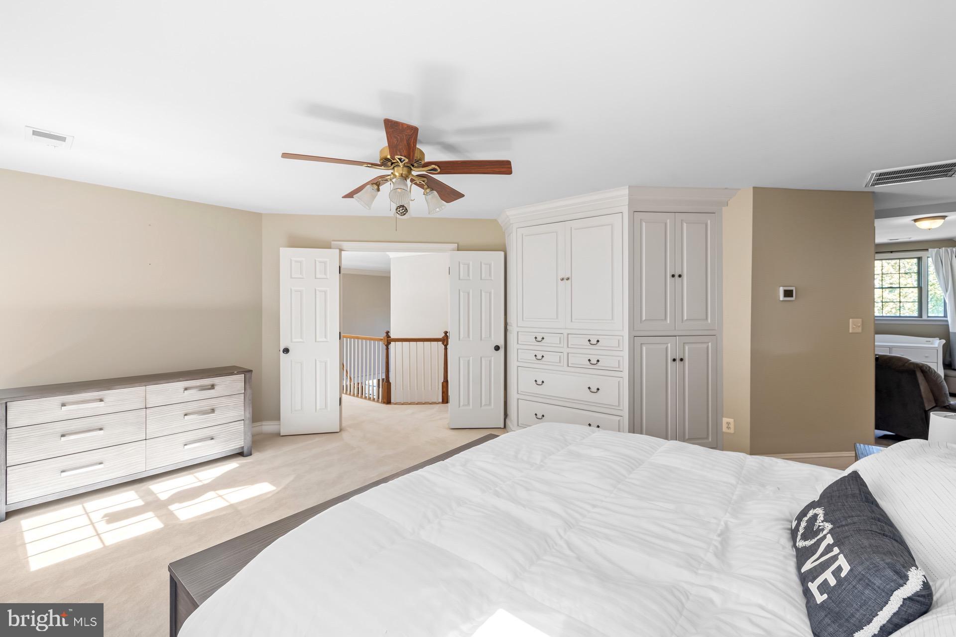 99 HUMMINGBIRD COURT