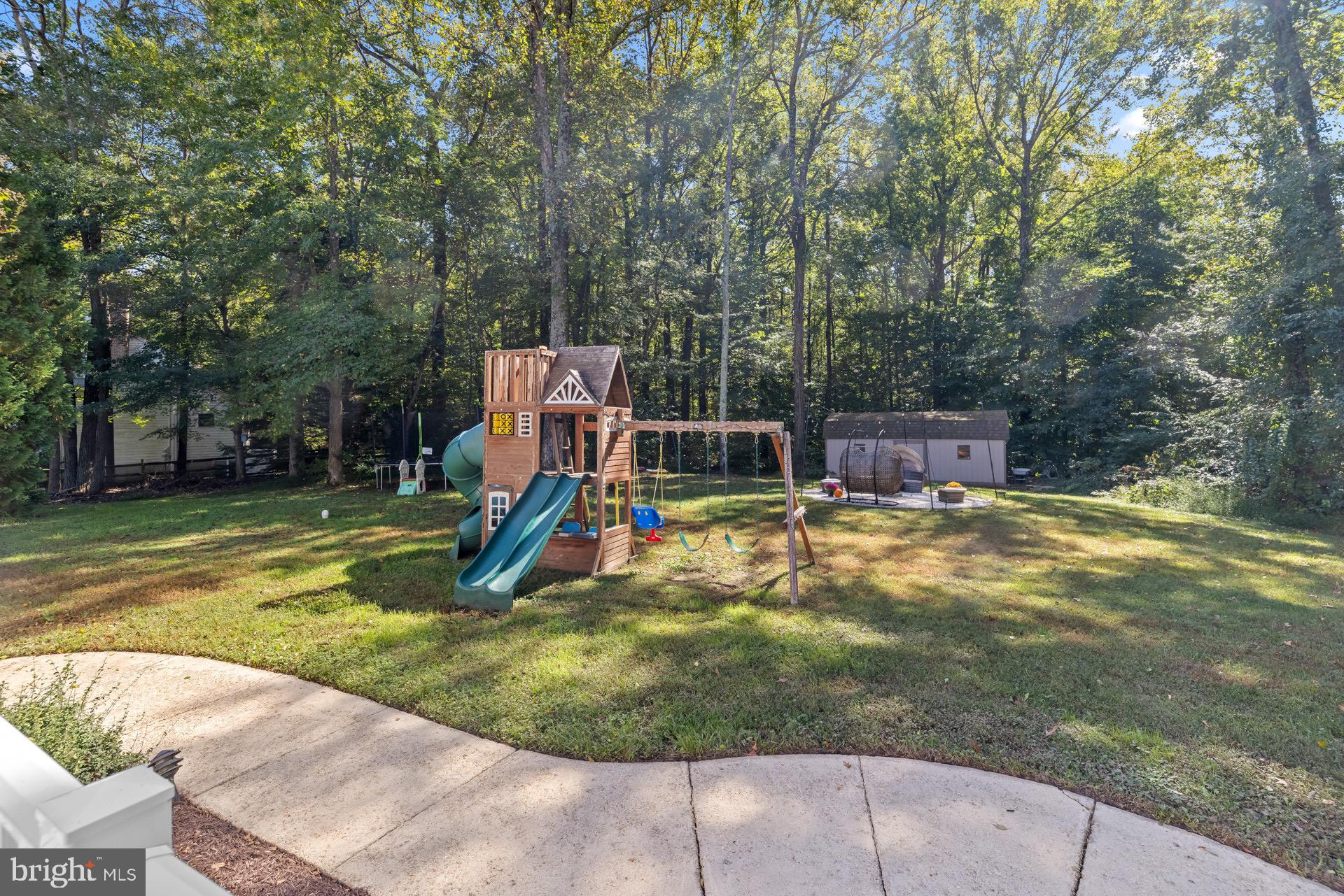 99 HUMMINGBIRD COURT