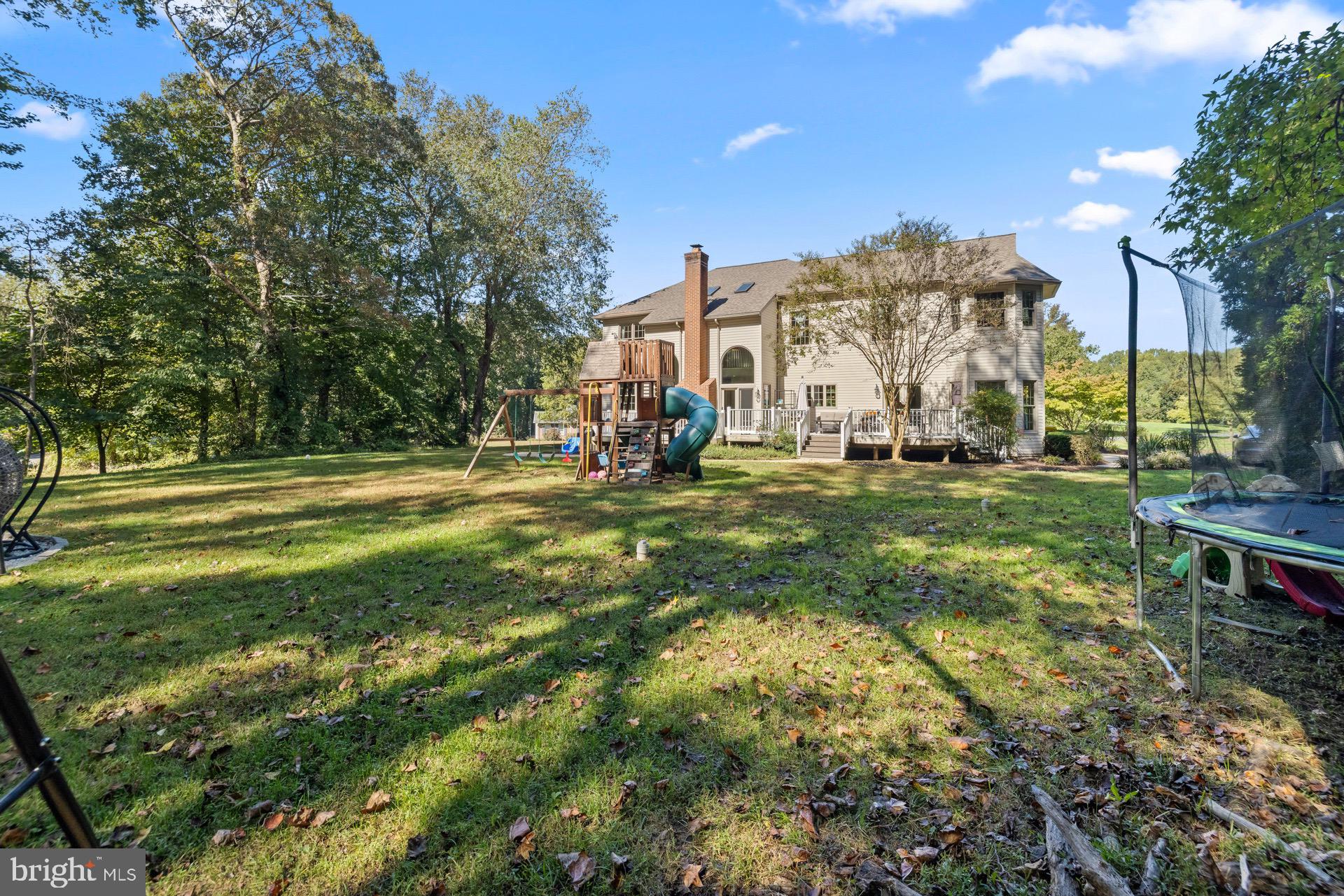 99 HUMMINGBIRD COURT