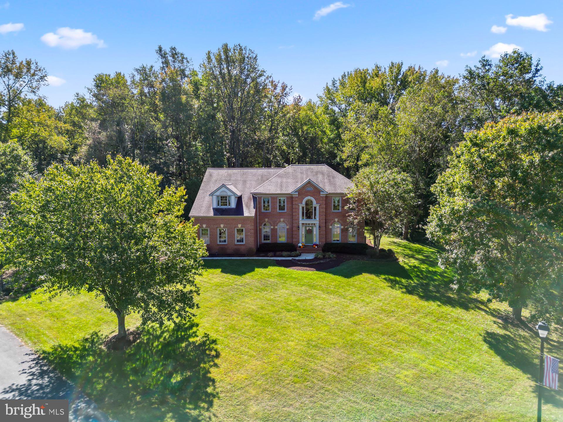 99 HUMMINGBIRD COURT