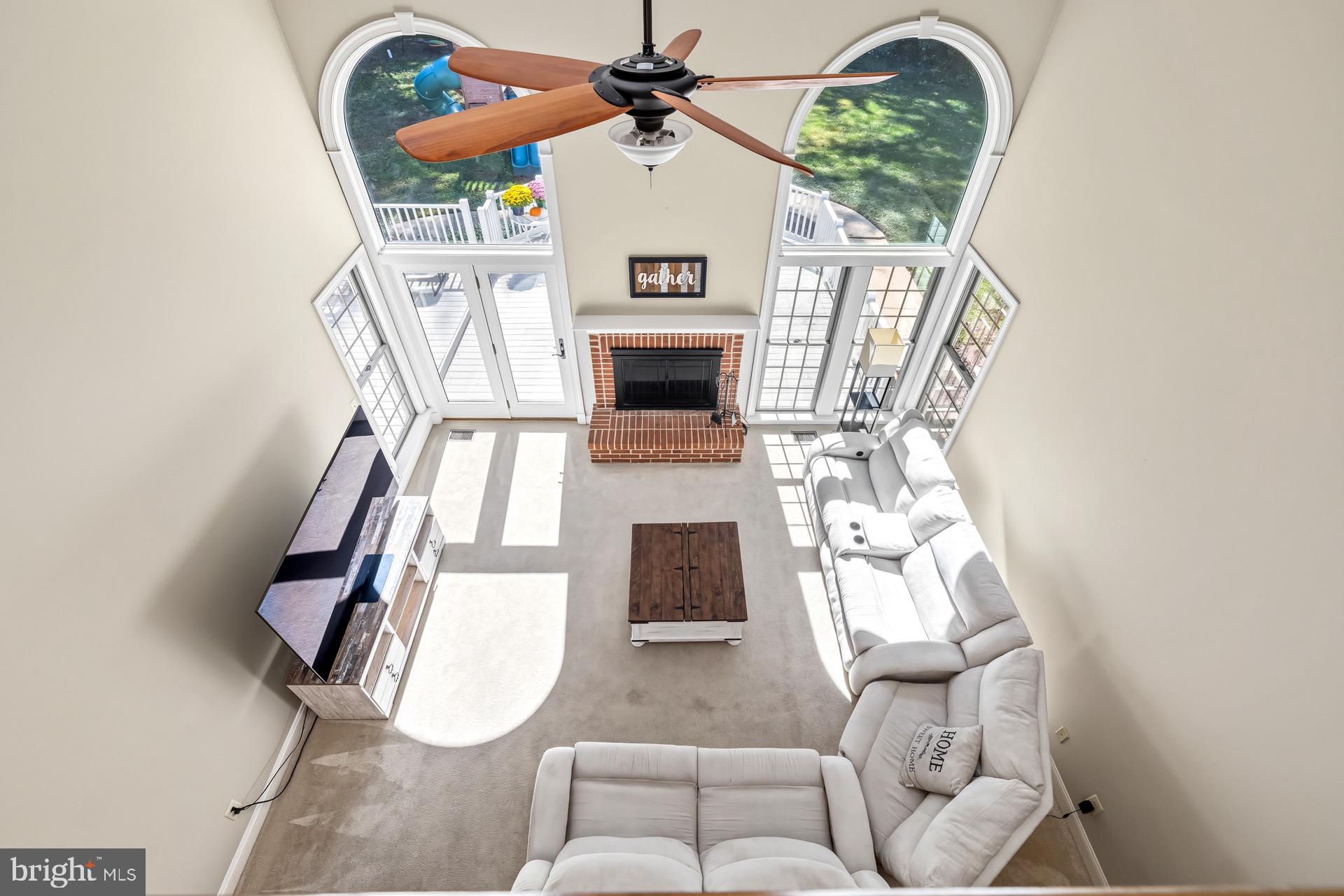 99 HUMMINGBIRD COURT