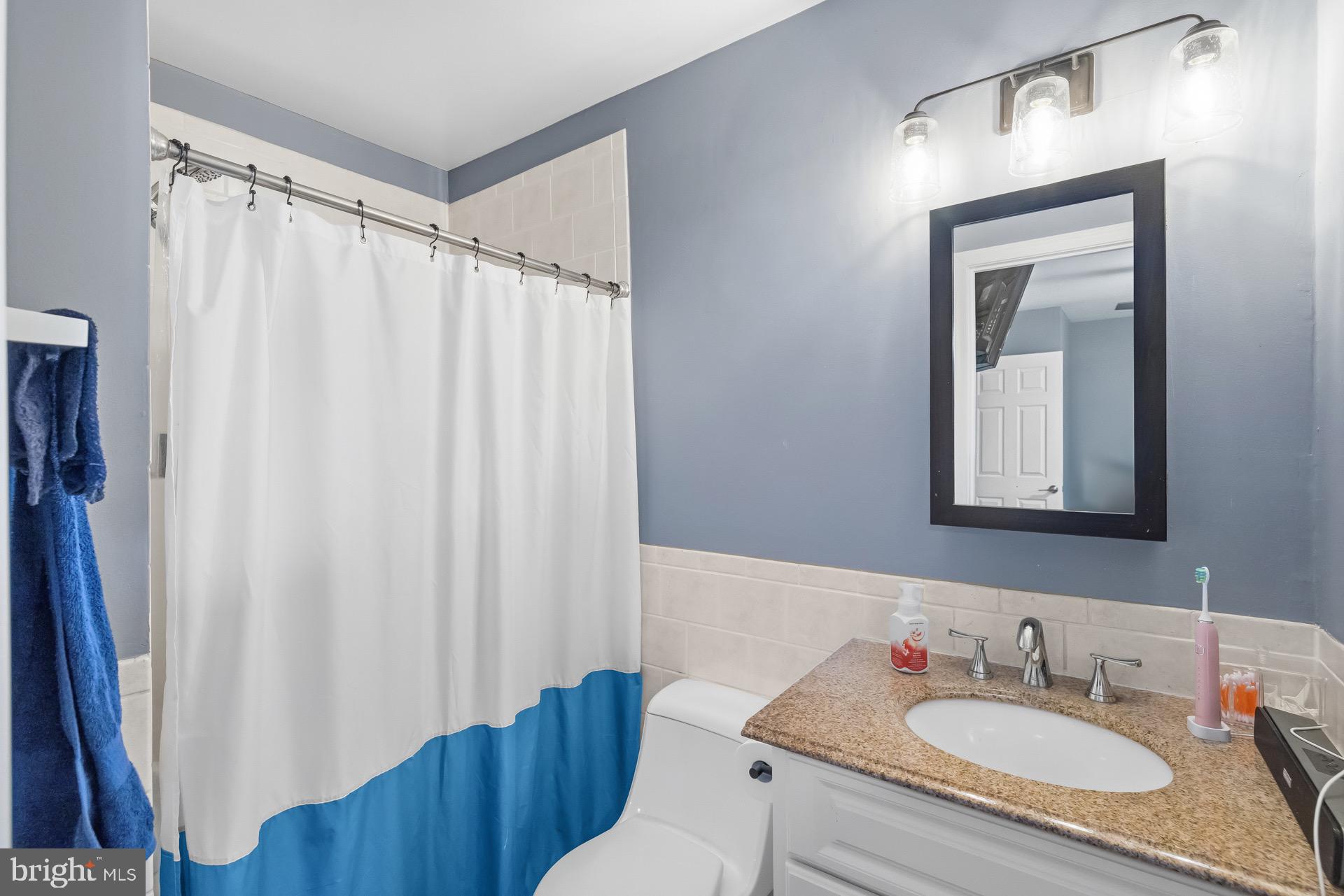 1250 BIRCHCREST COURT