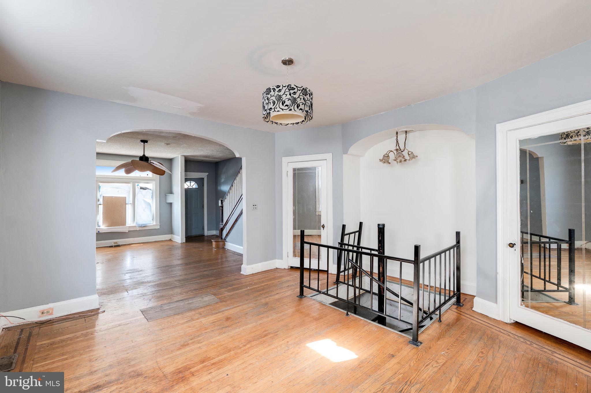 4236 Sheldon Ave