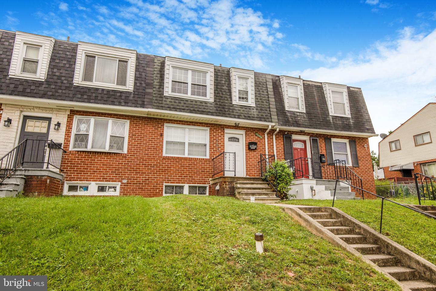 5655 Leiden Rd