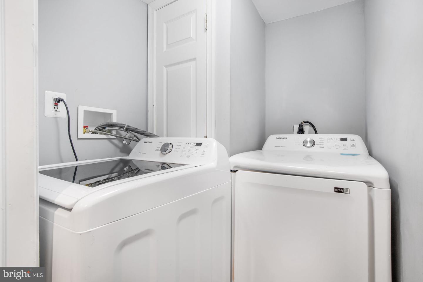 5655 Leiden Rd