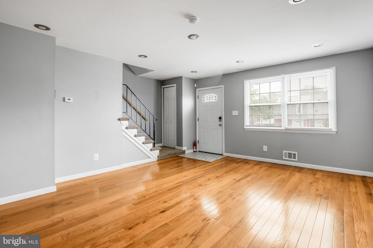 5655 Leiden Rd