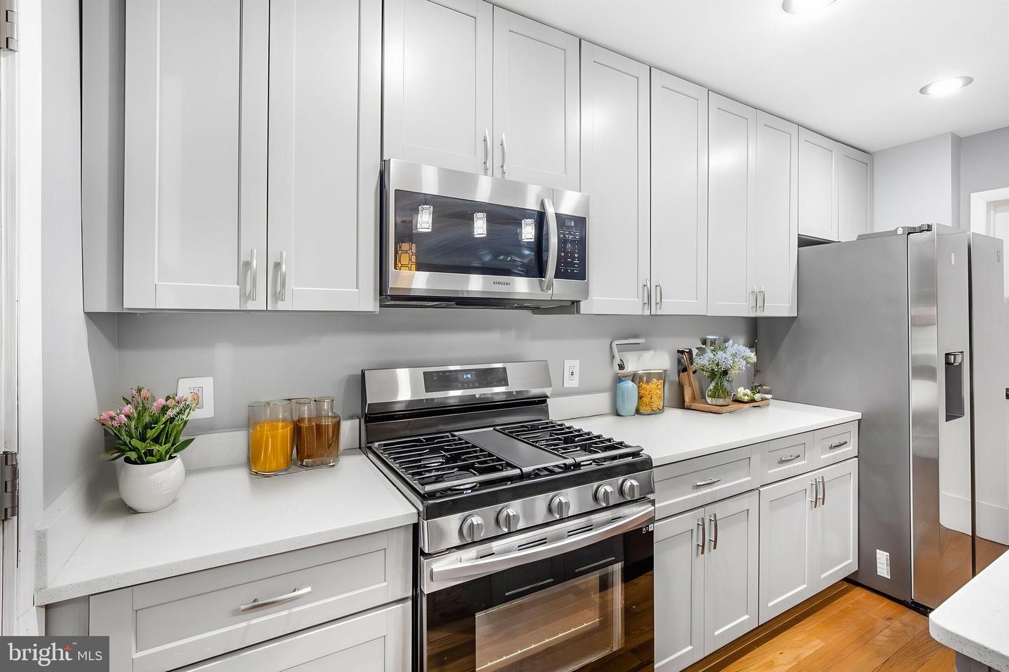 5655 Leiden Rd