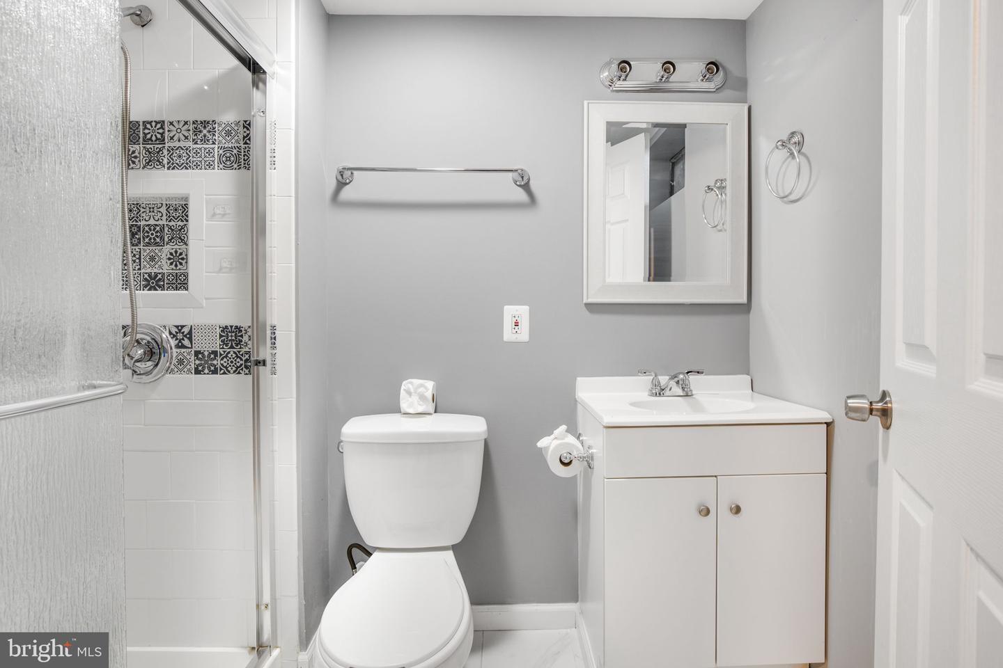 5655 Leiden Rd
