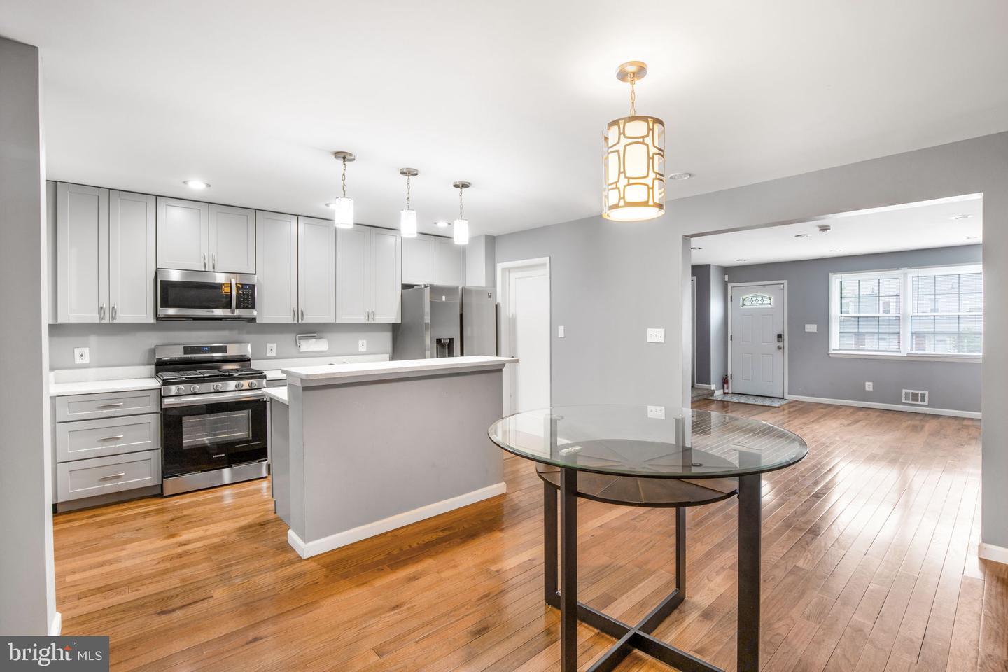 5655 Leiden Rd