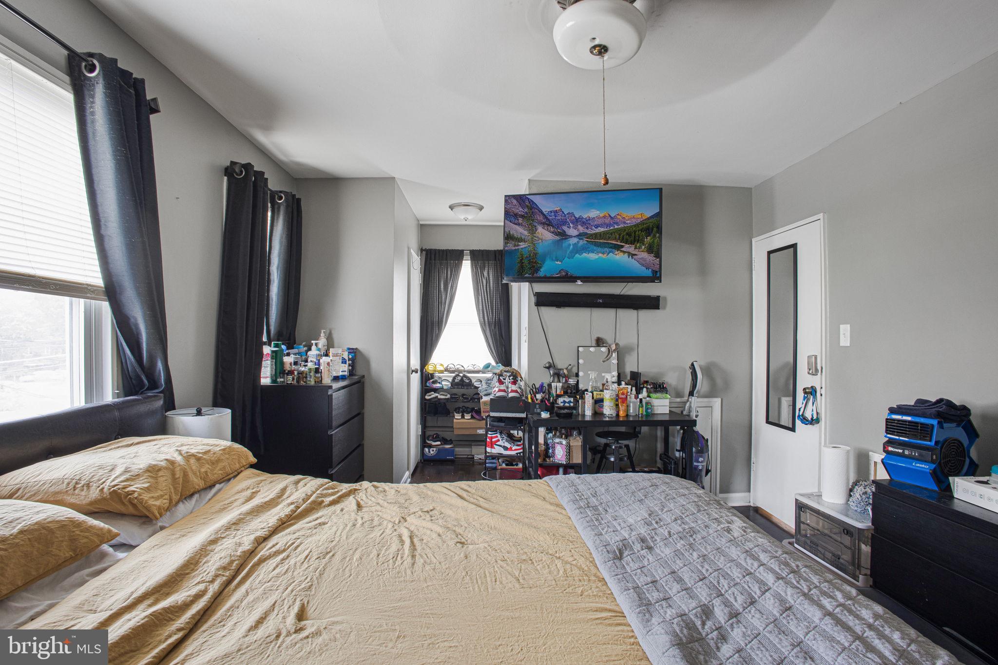 2317 Kirby Drive
