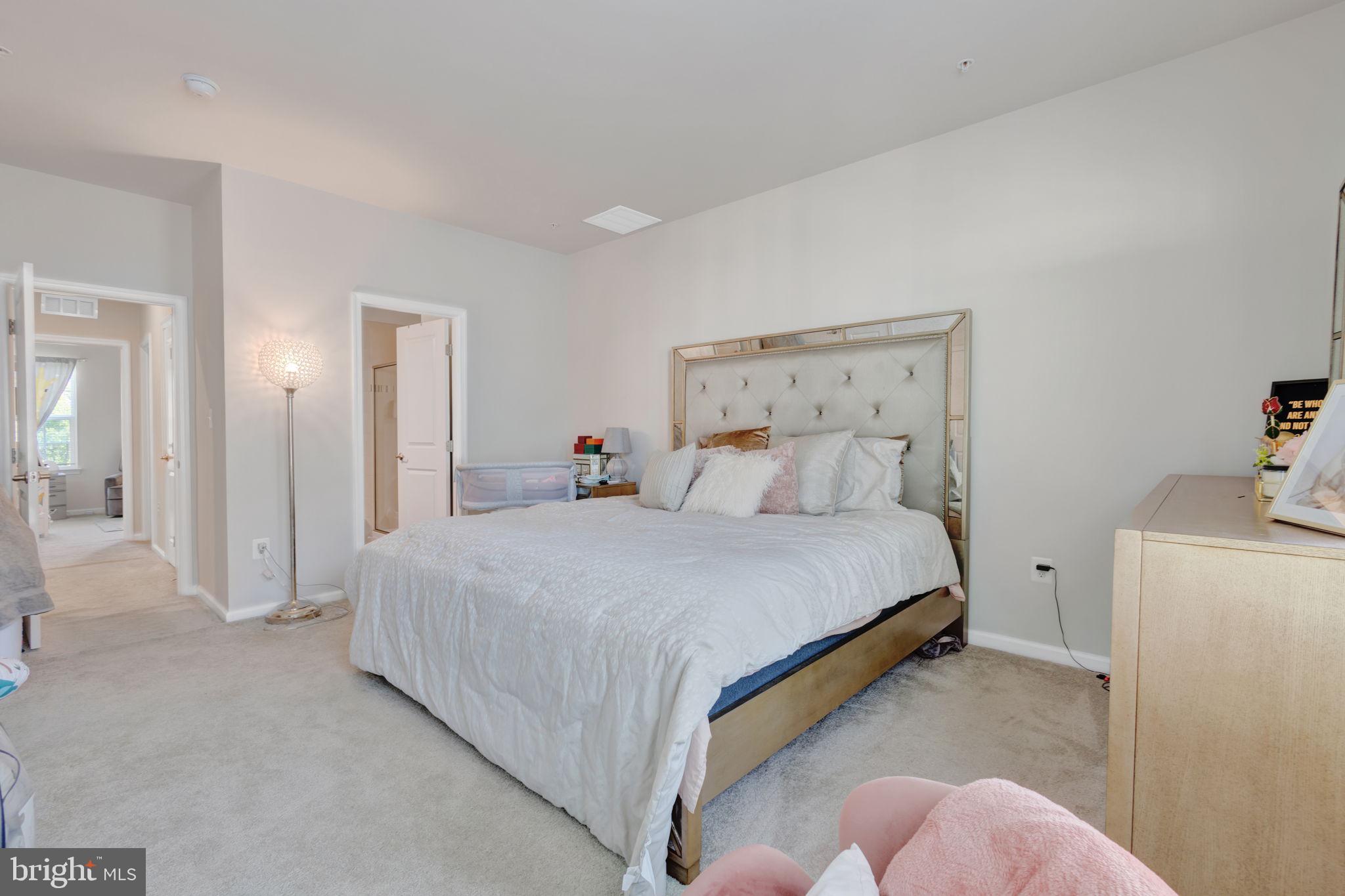 10503 Meridian Hill Way