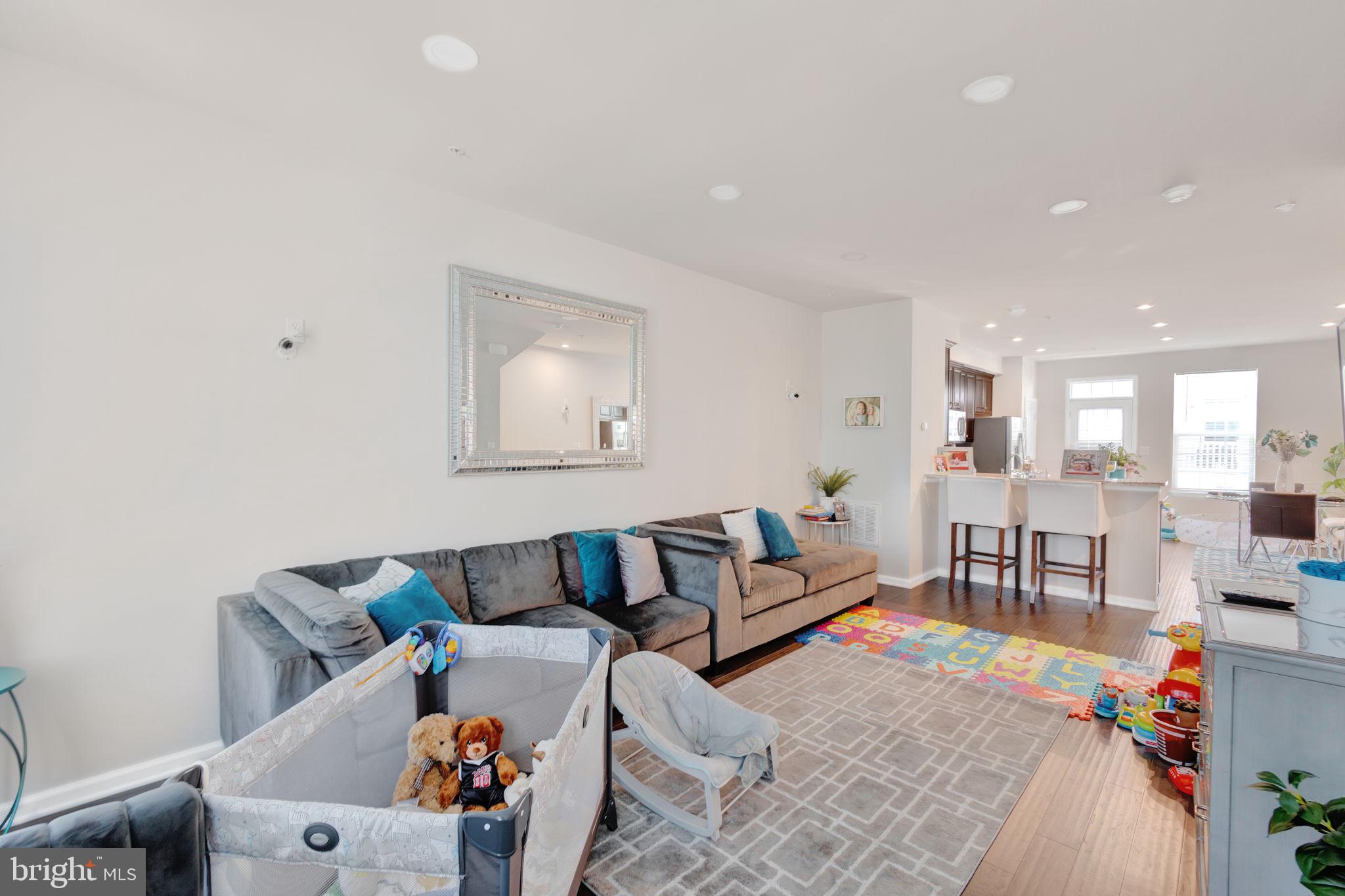 10503 Meridian Hill Way
