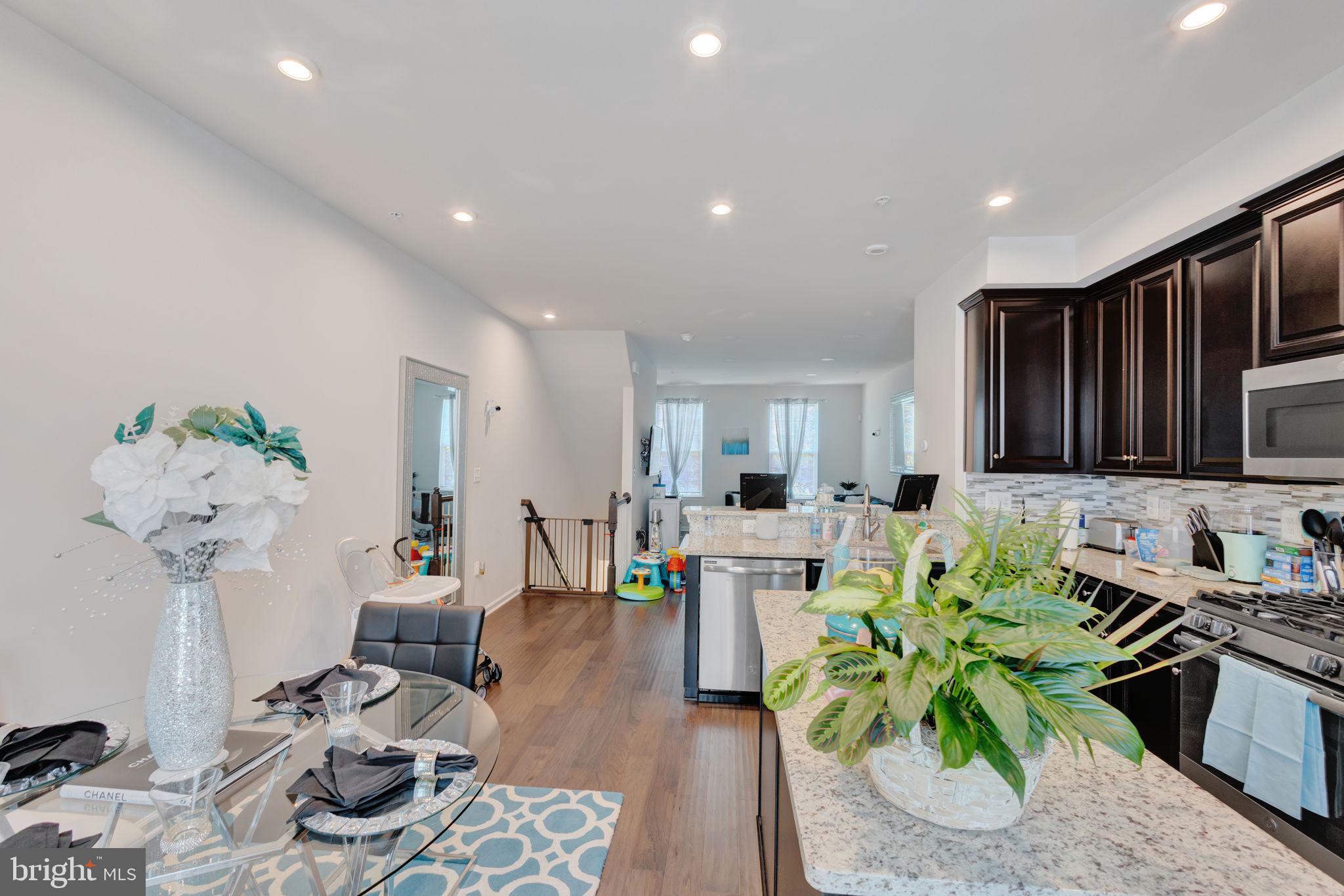 10503 Meridian Hill Way