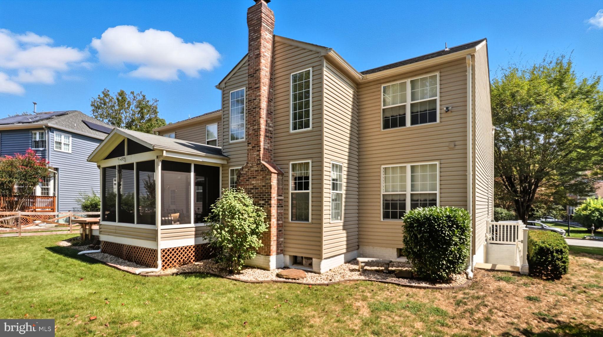 5308 LAKEVALE TERRACE