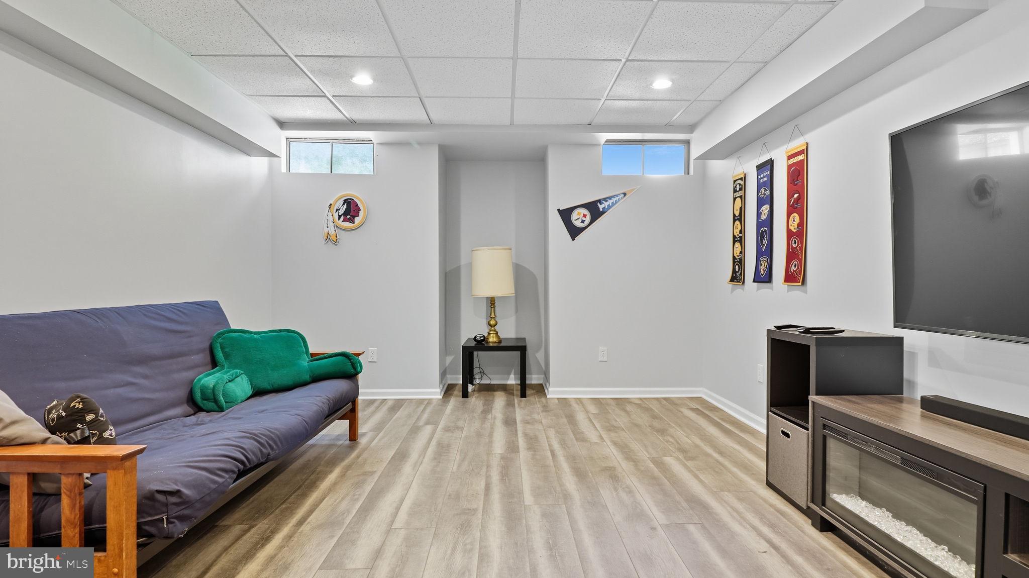 5308 LAKEVALE TERRACE