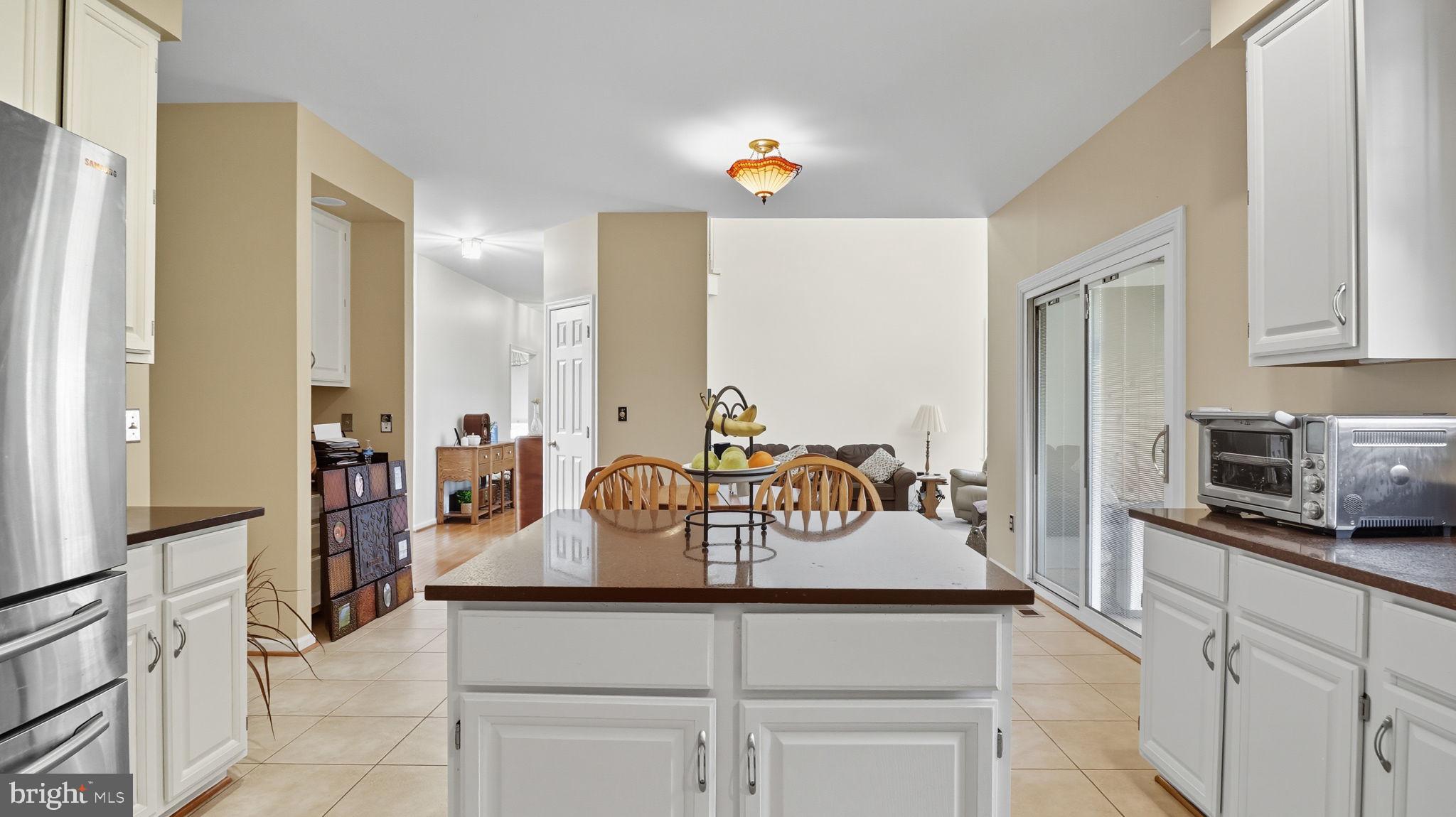 5308 LAKEVALE TERRACE