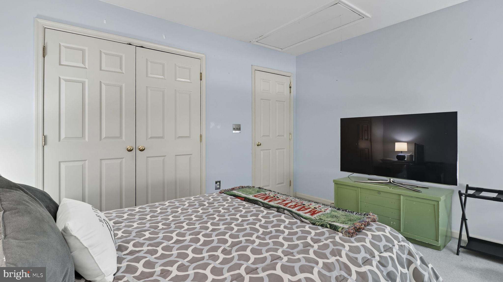 5308 LAKEVALE TERRACE