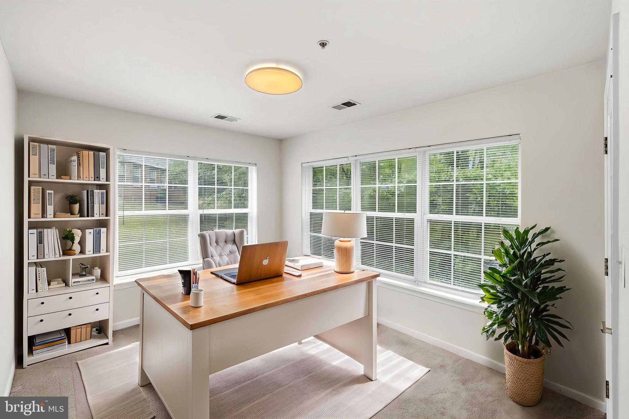 6610 LAKE PARK DRIVE T1