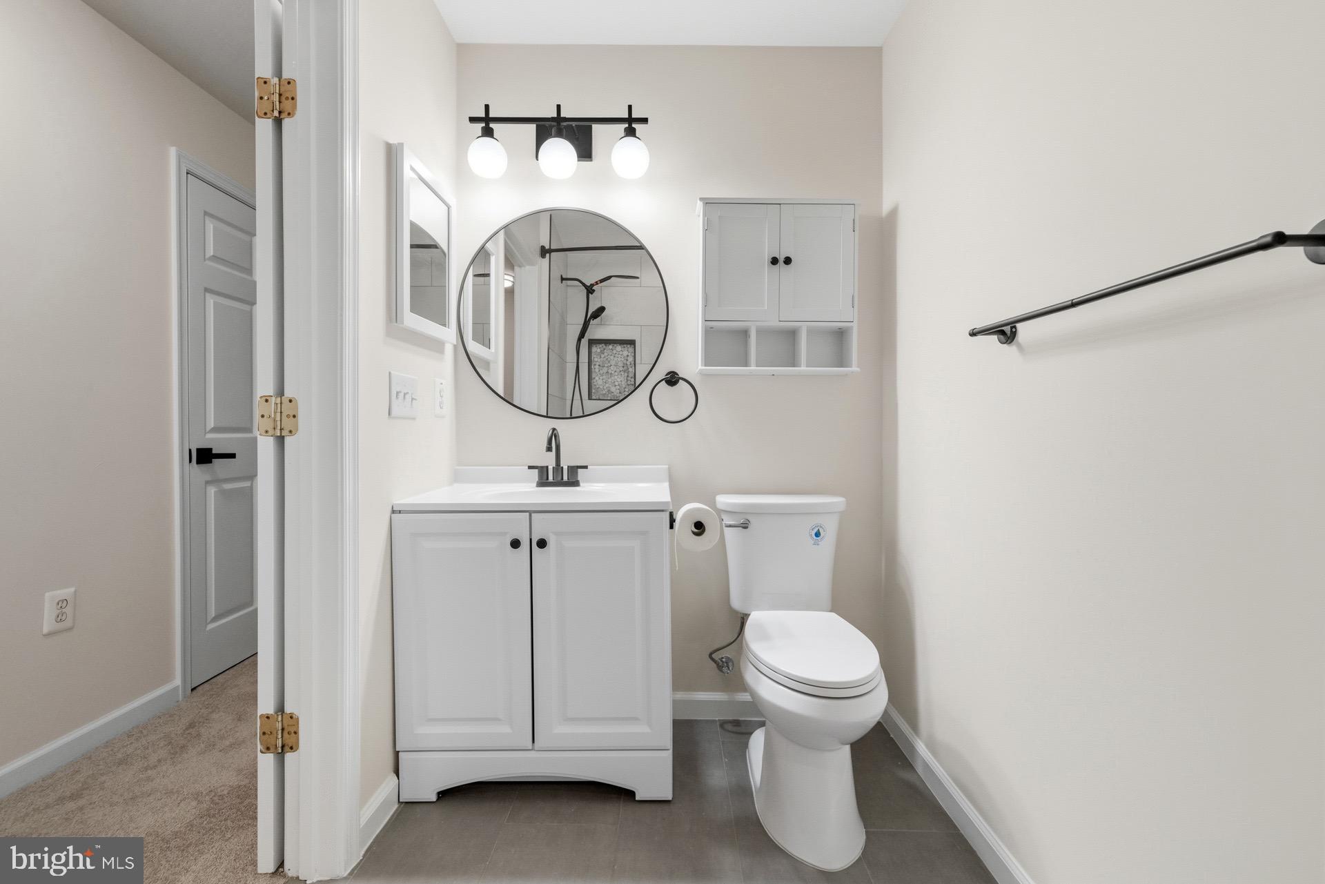 6610 LAKE PARK DRIVE T1