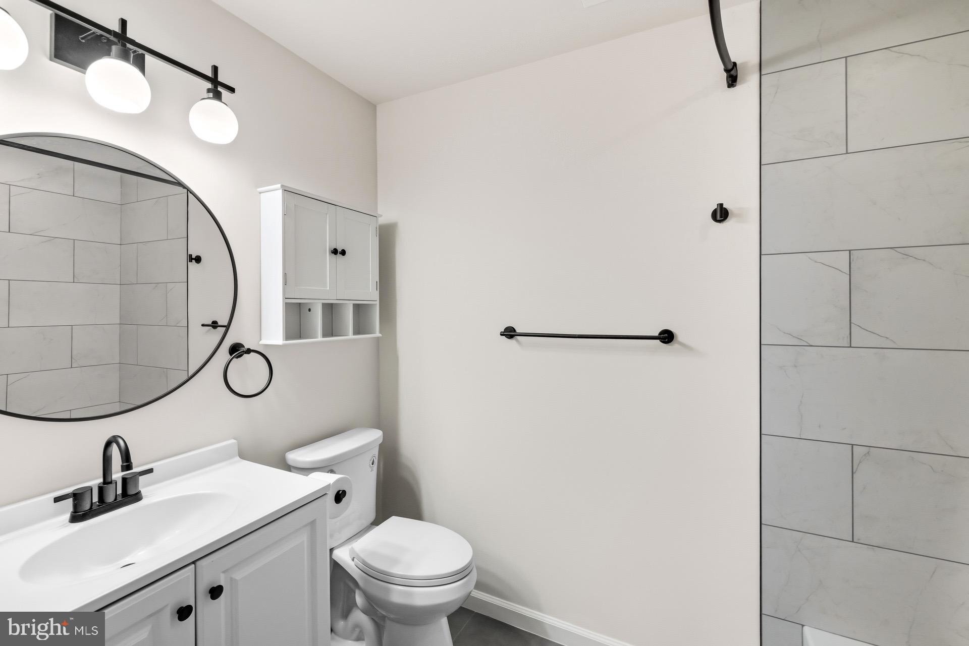 6610 LAKE PARK DRIVE T1