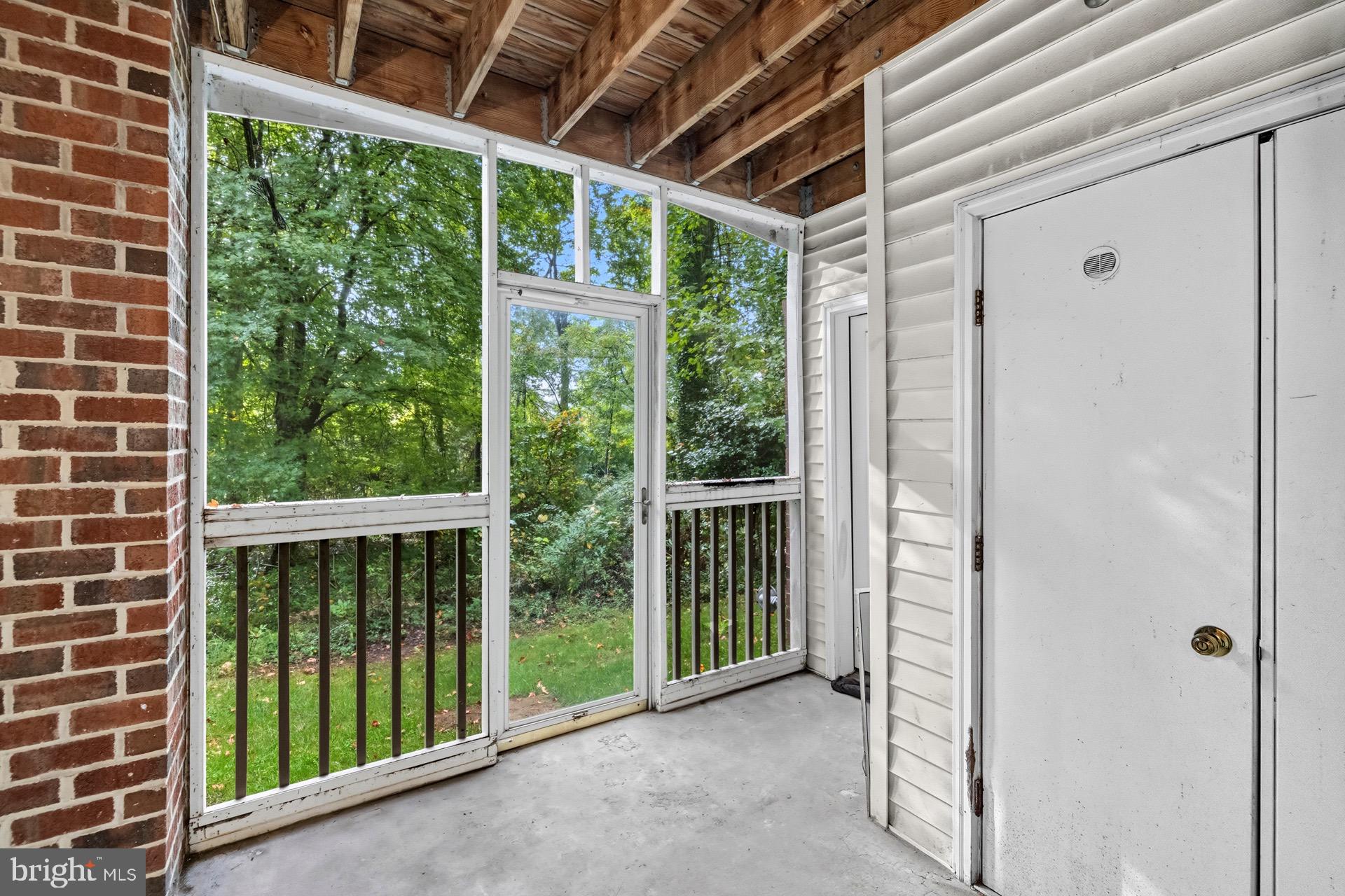 6610 LAKE PARK DRIVE T1