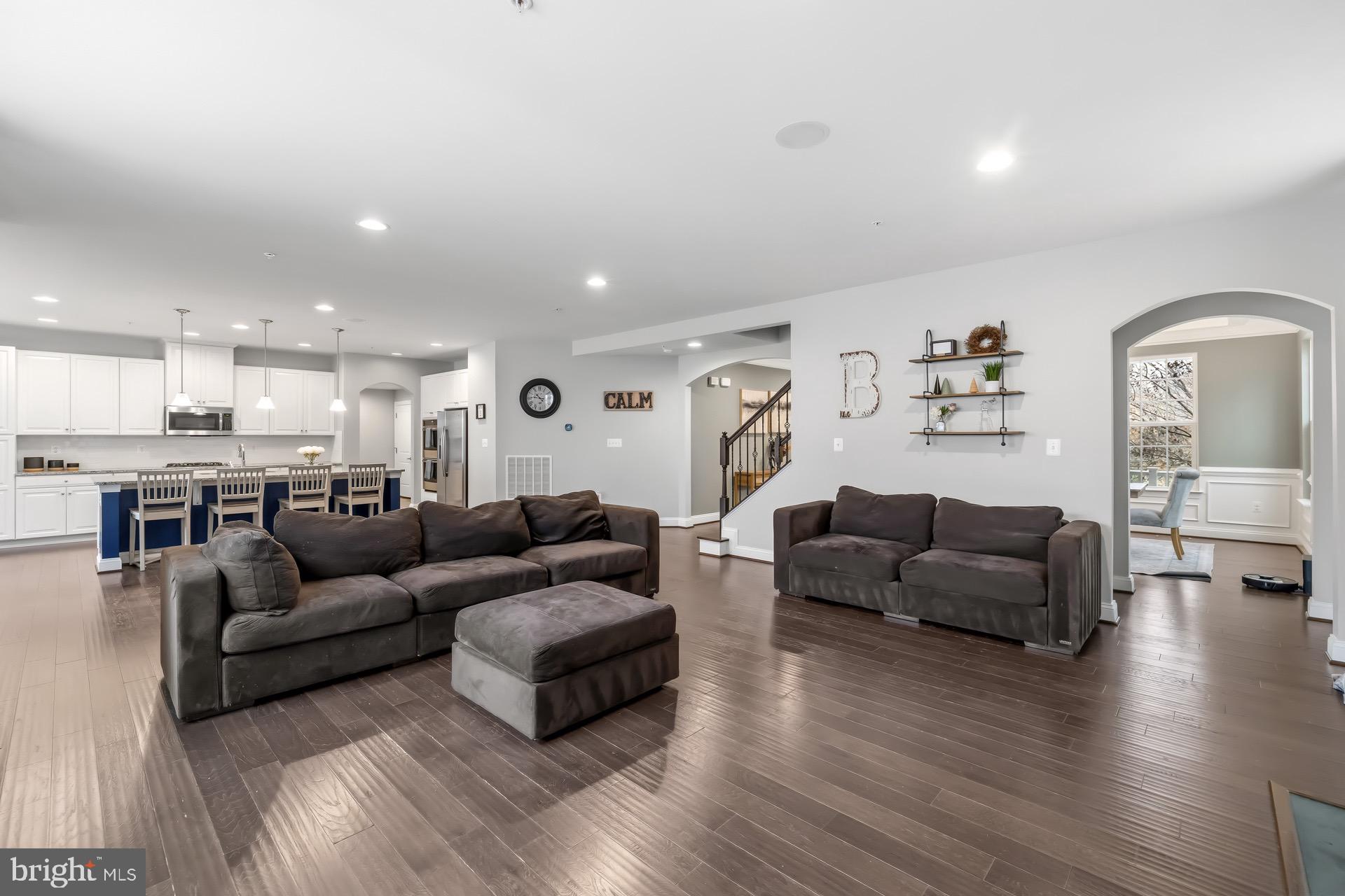 14200 TULIP REACH COURT