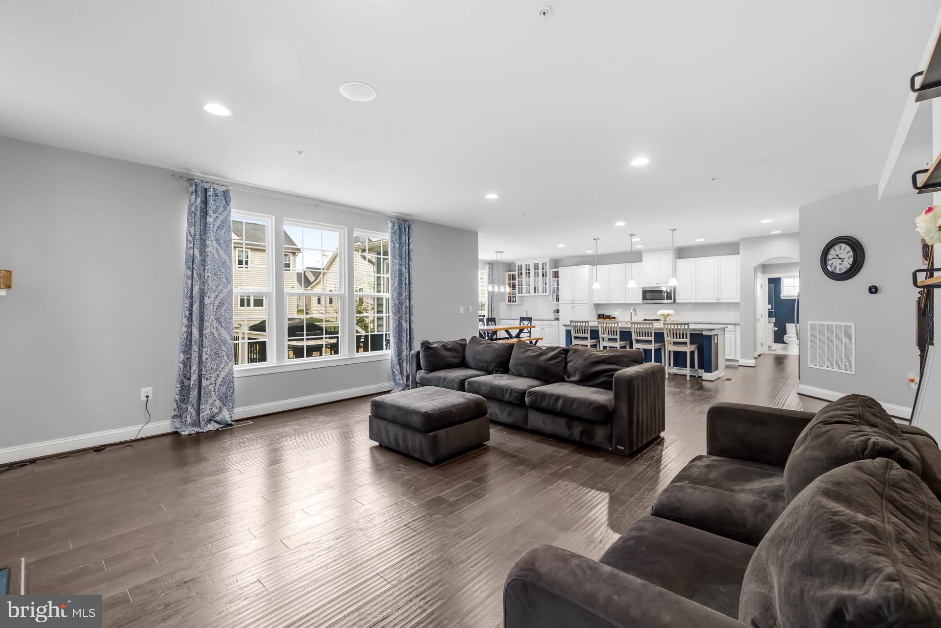 14200 TULIP REACH COURT