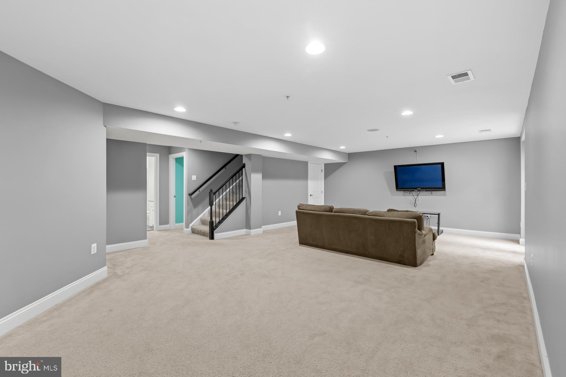 14200 TULIP REACH COURT