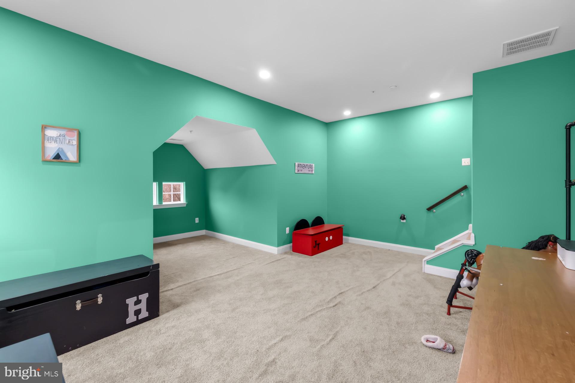 14200 TULIP REACH COURT