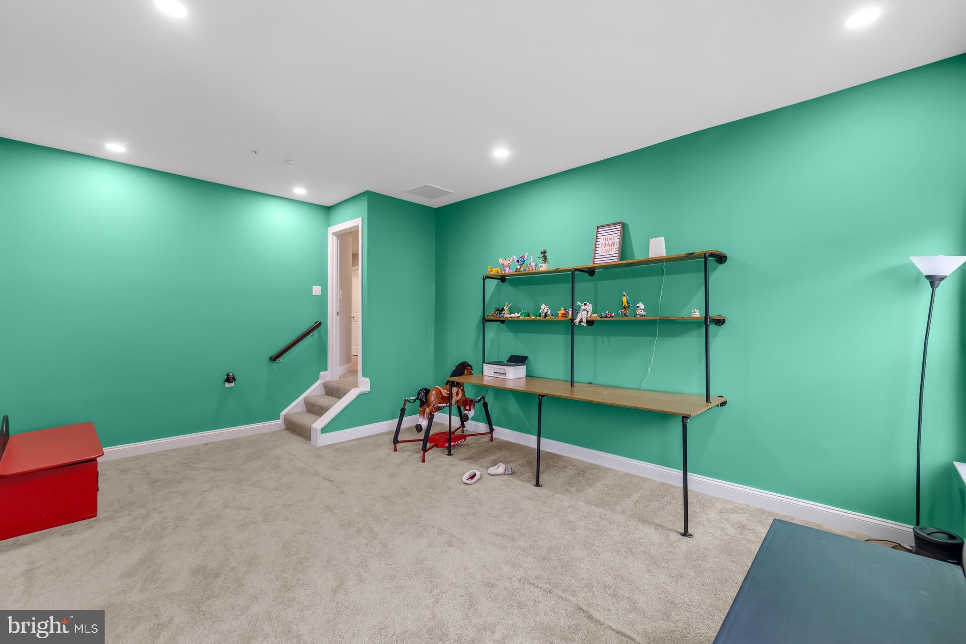 14200 TULIP REACH COURT