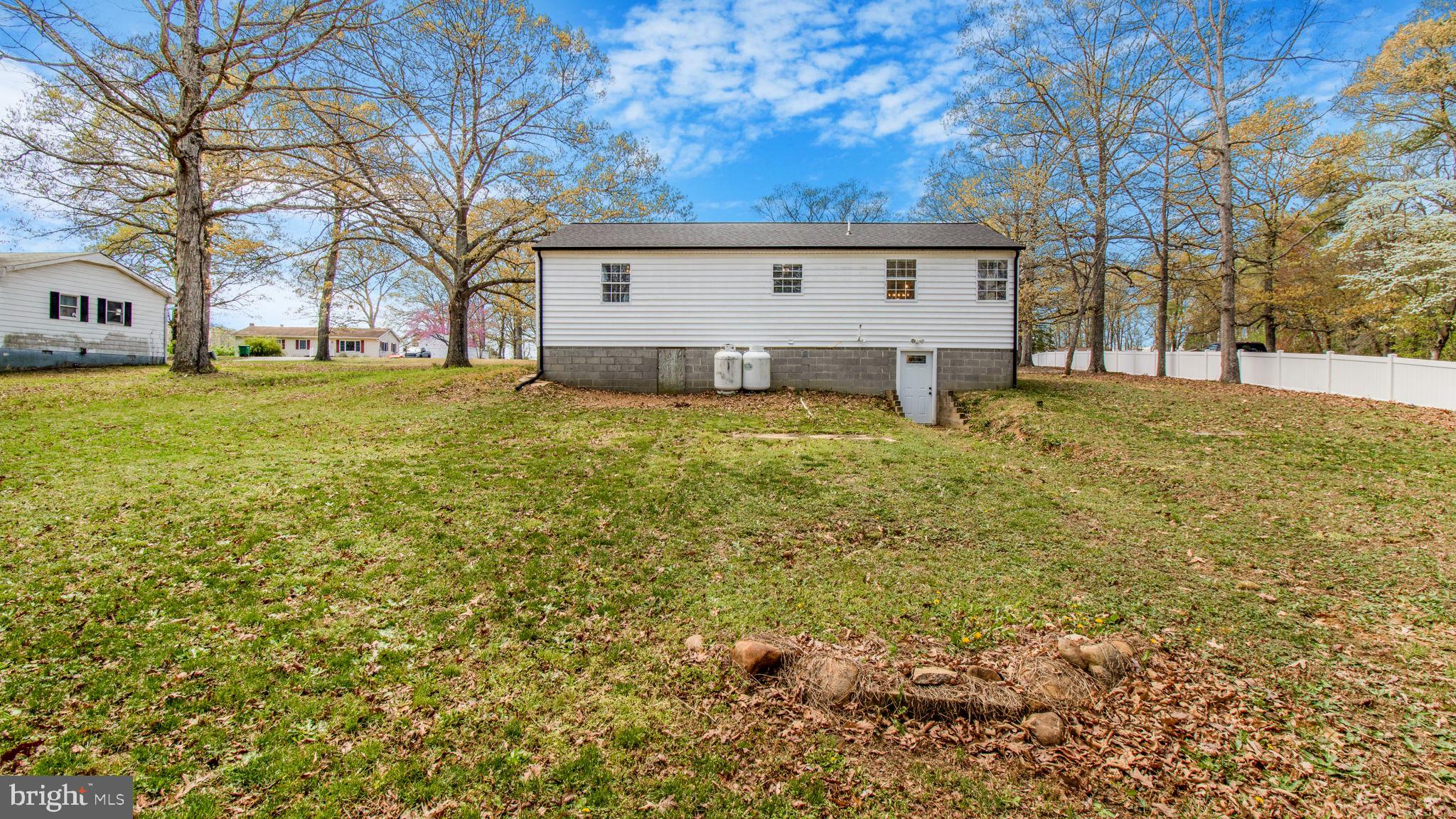 23730 Hicks Dr