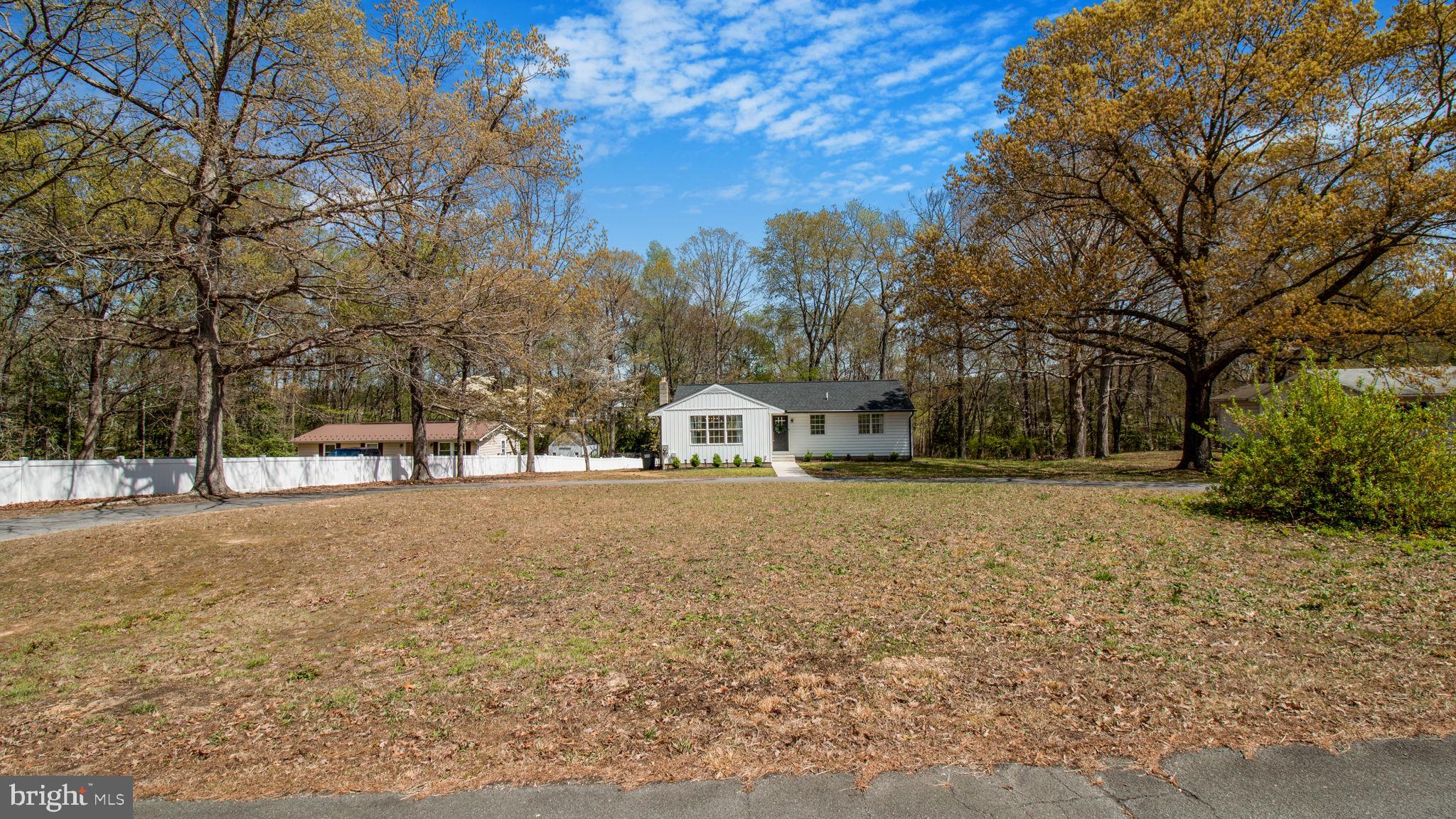 23730 Hicks Dr