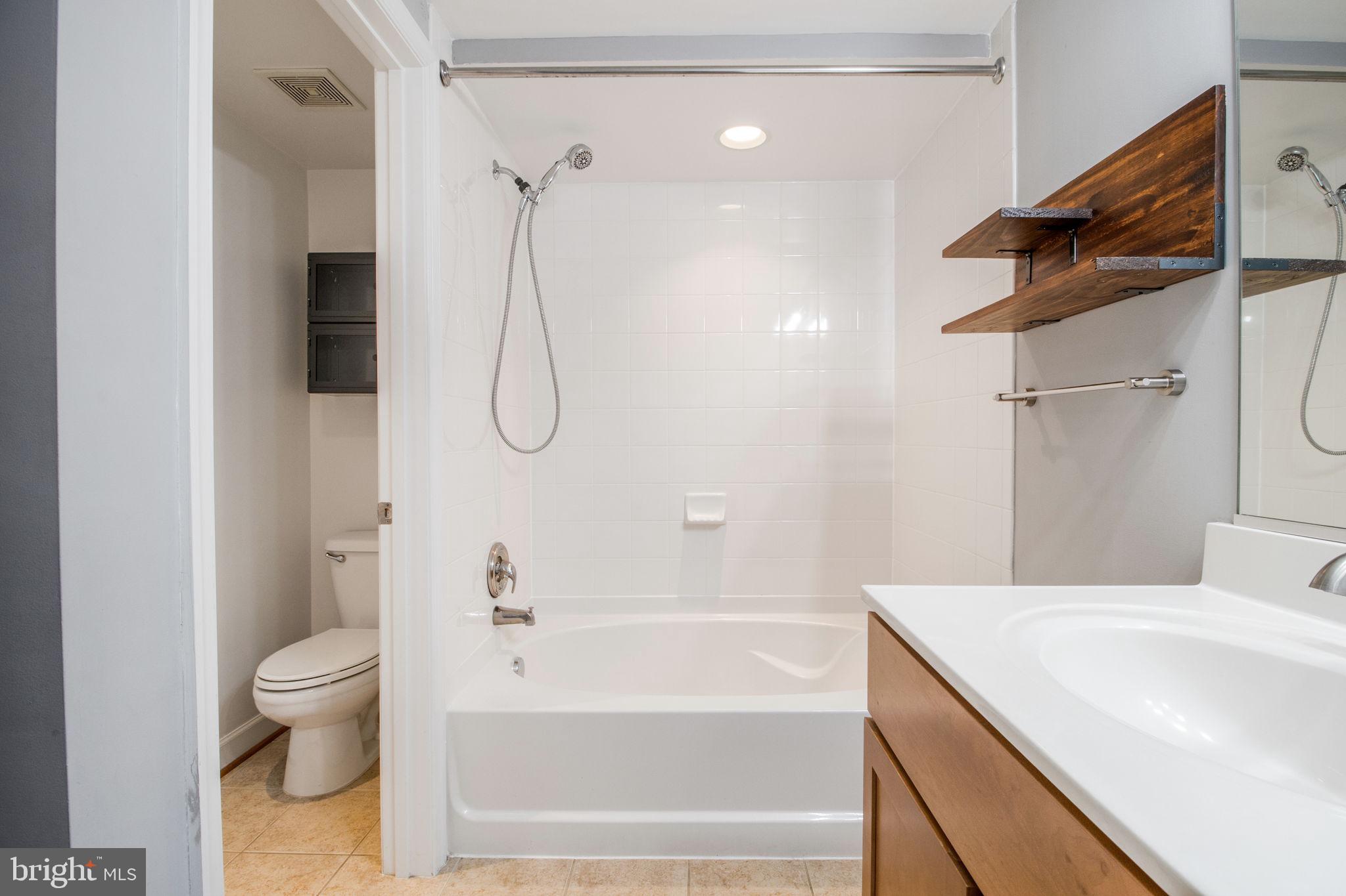 4089 S Four Mile Run Dr #304
