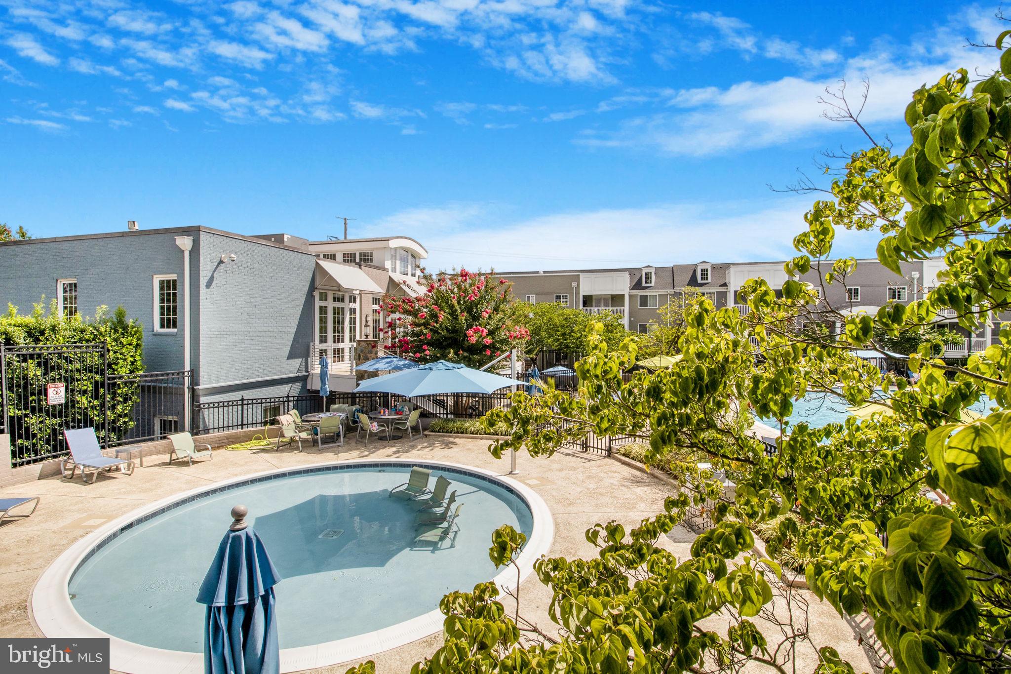 4089 S Four Mile Run Dr #304