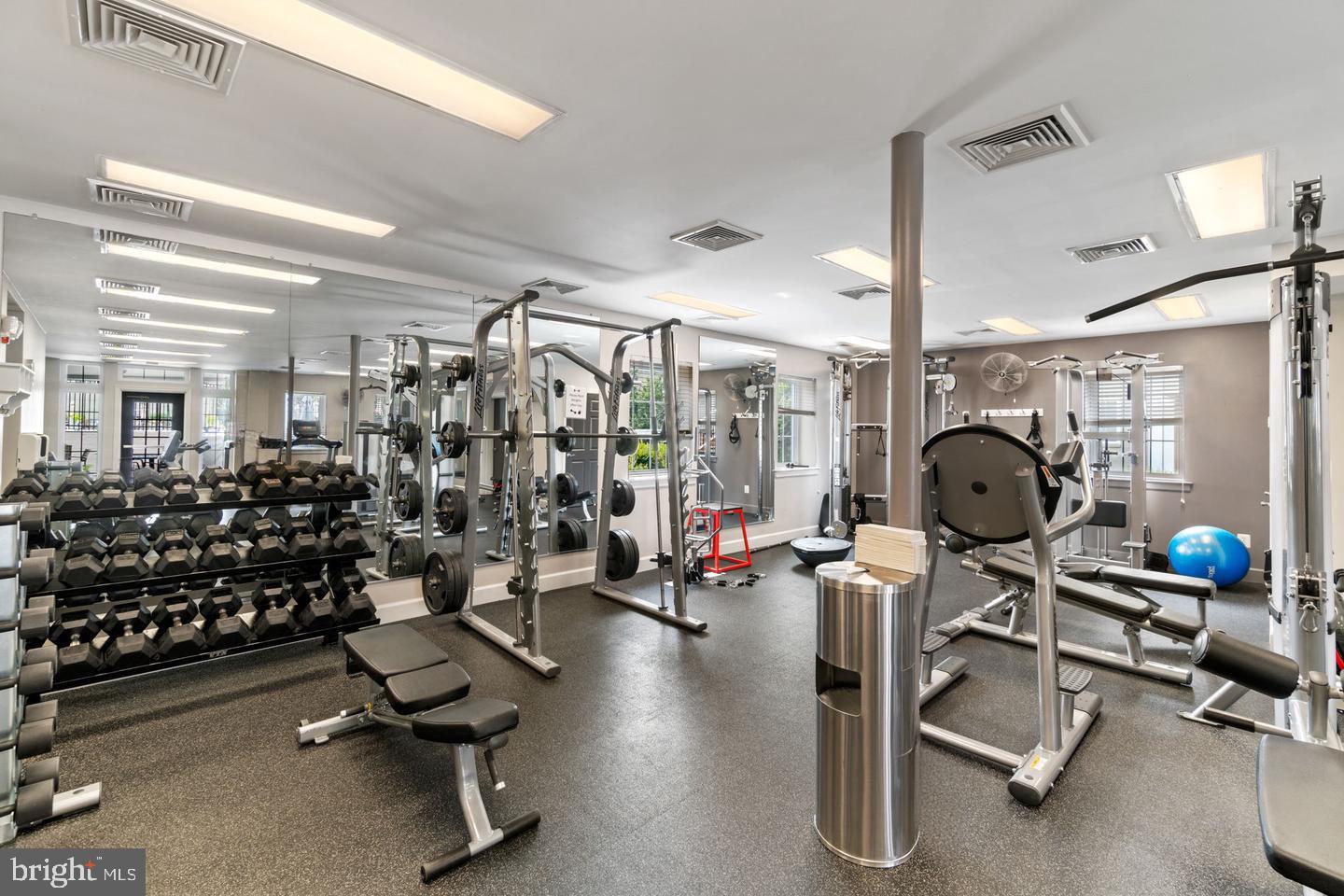 4089 S Four Mile Run Dr #304