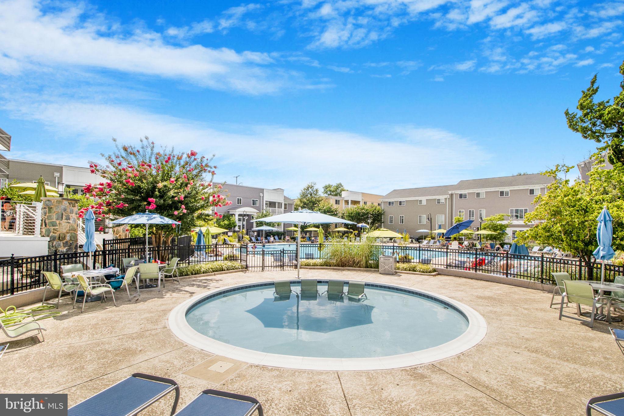 4089 S Four Mile Run Dr #304