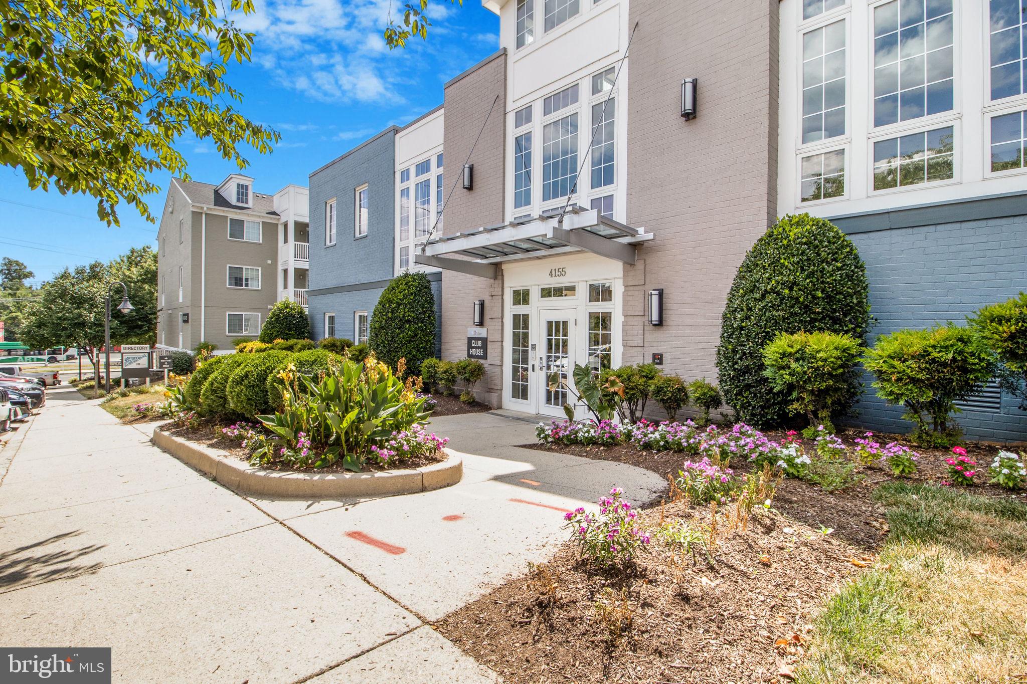 4089 S Four Mile Run Dr #304