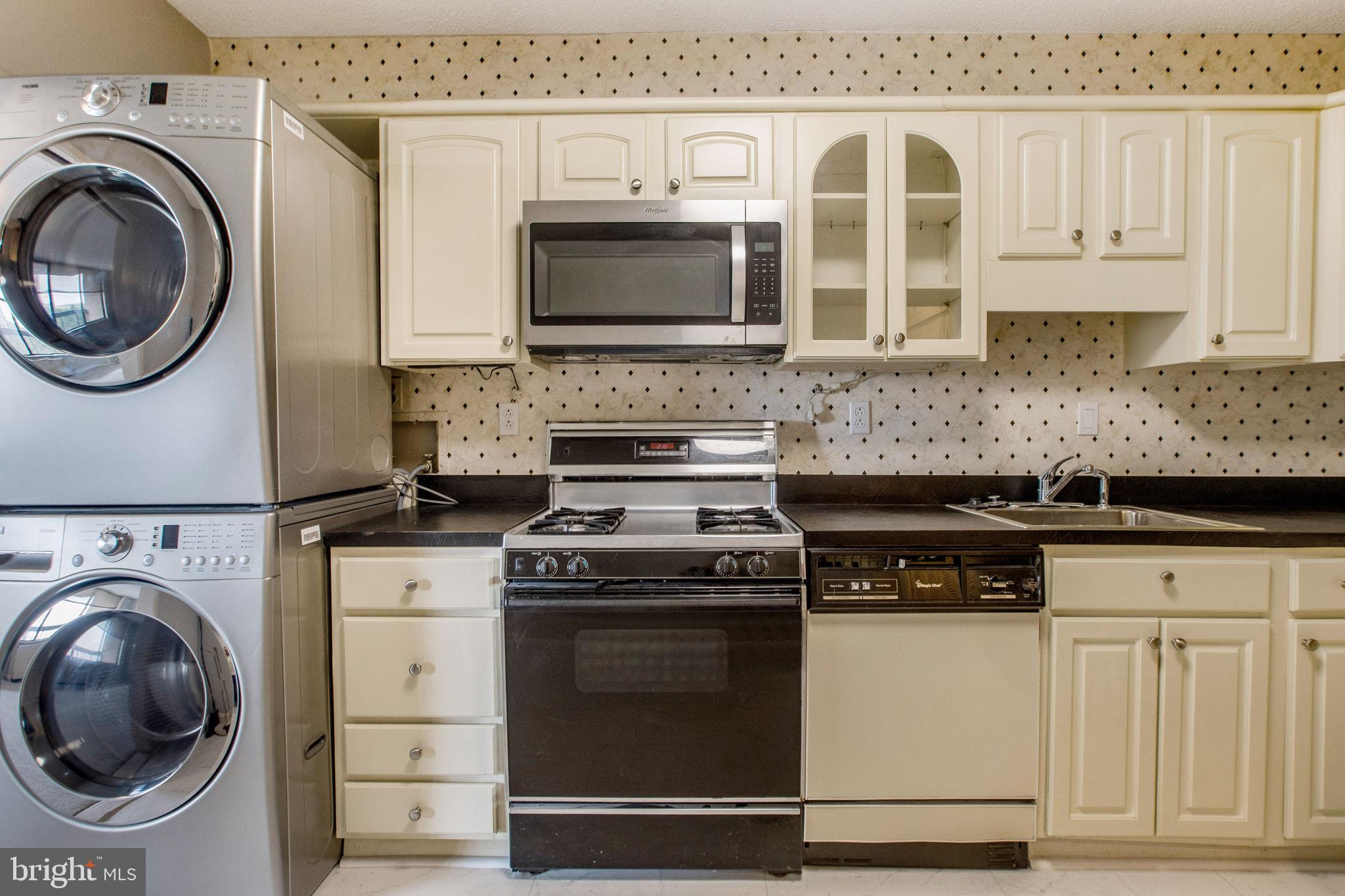 3701 S George Mason Drive Unit: 617N