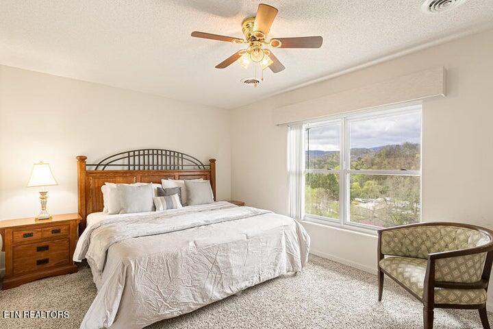 205 Ogle Drive Unit: 554