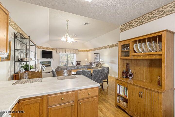 205 Ogle Drive Unit: 554