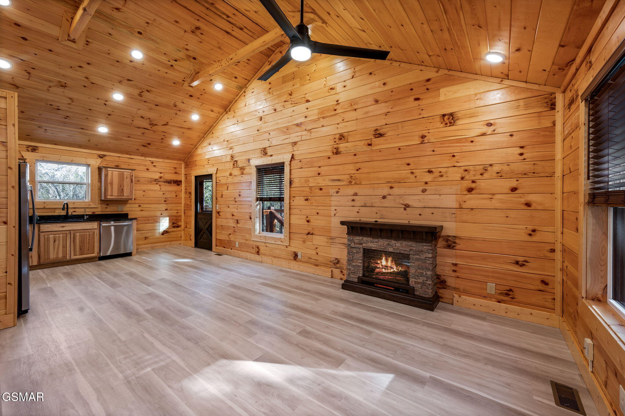 1065 Timberlake Circle