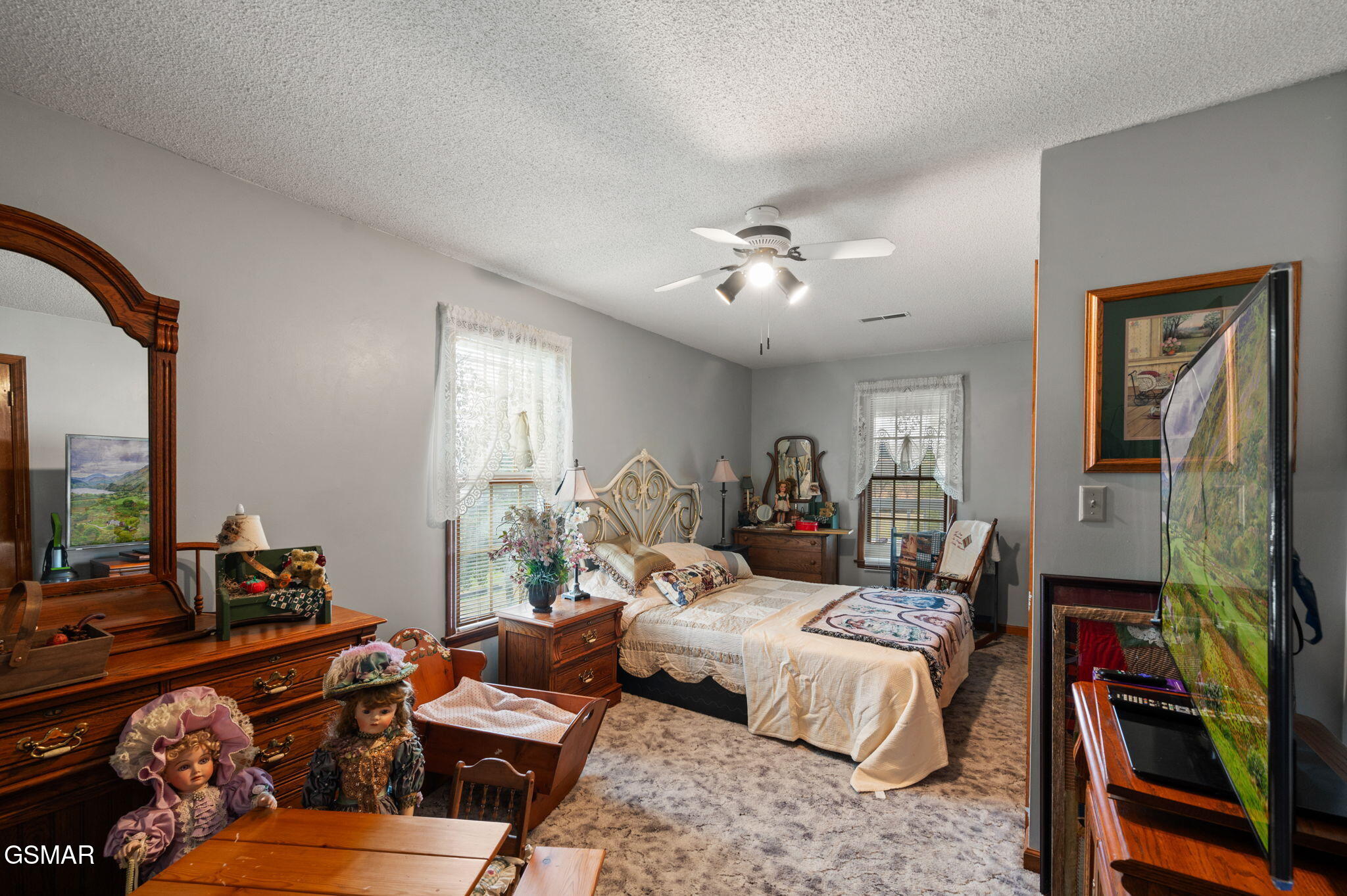 3888 Cosby Highway